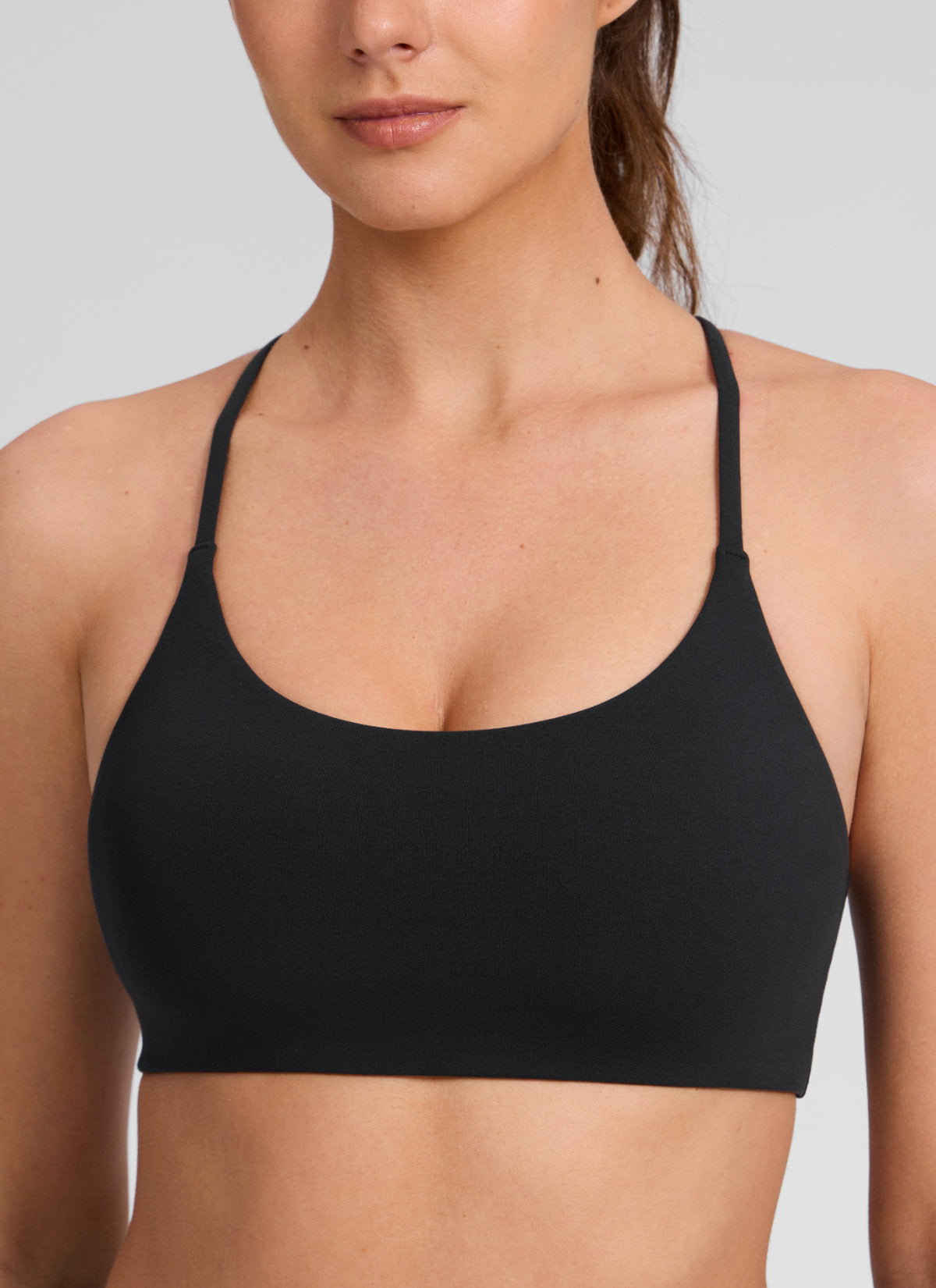 CRZ YOGA Sujetador Butterlift® Deportivo con Espalda en V para Mujer Negro