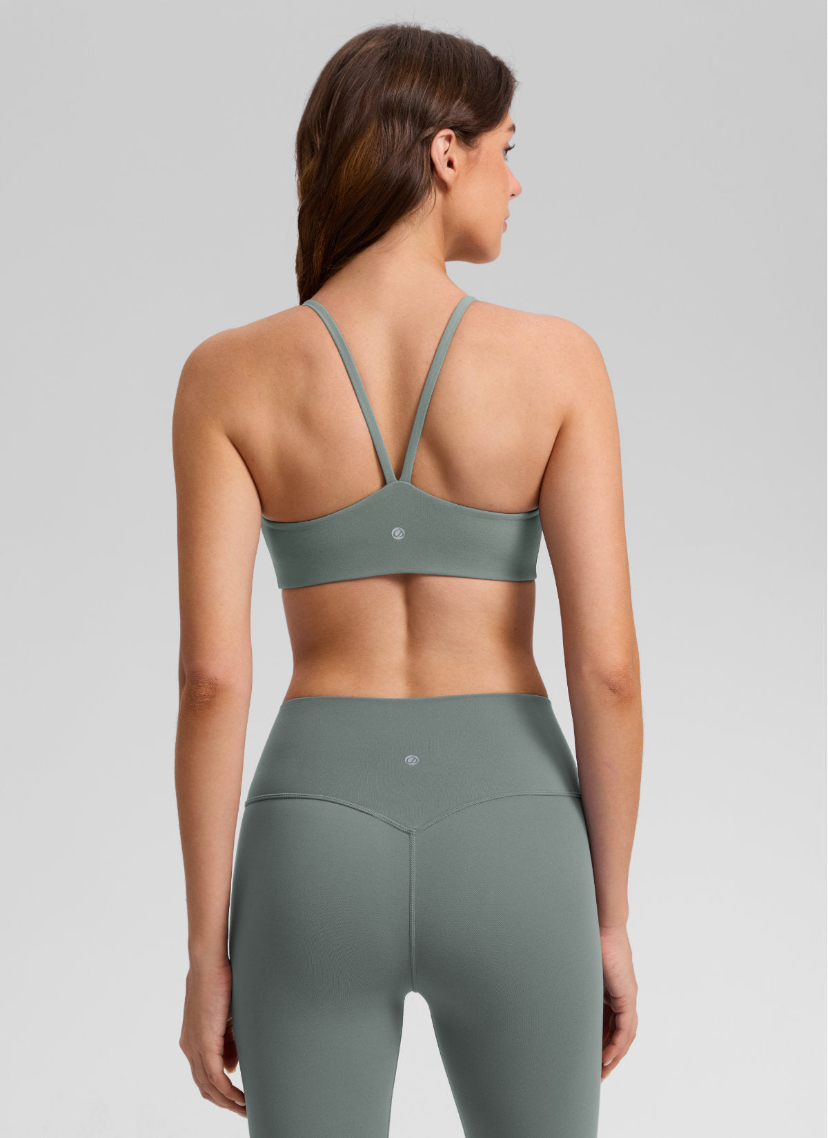 CRZ YOGA Sujetador Butterlift® Deportivo con Espalda en V para Mujer Salvia gris
