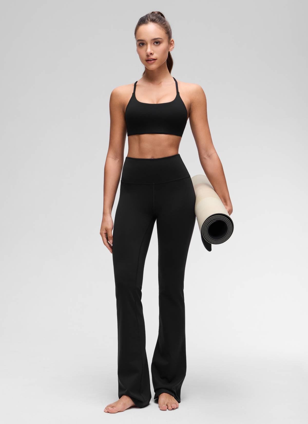 CRZ YOGA Sujetador Butterluxe con Espalda Cruzada para Mujer Negro