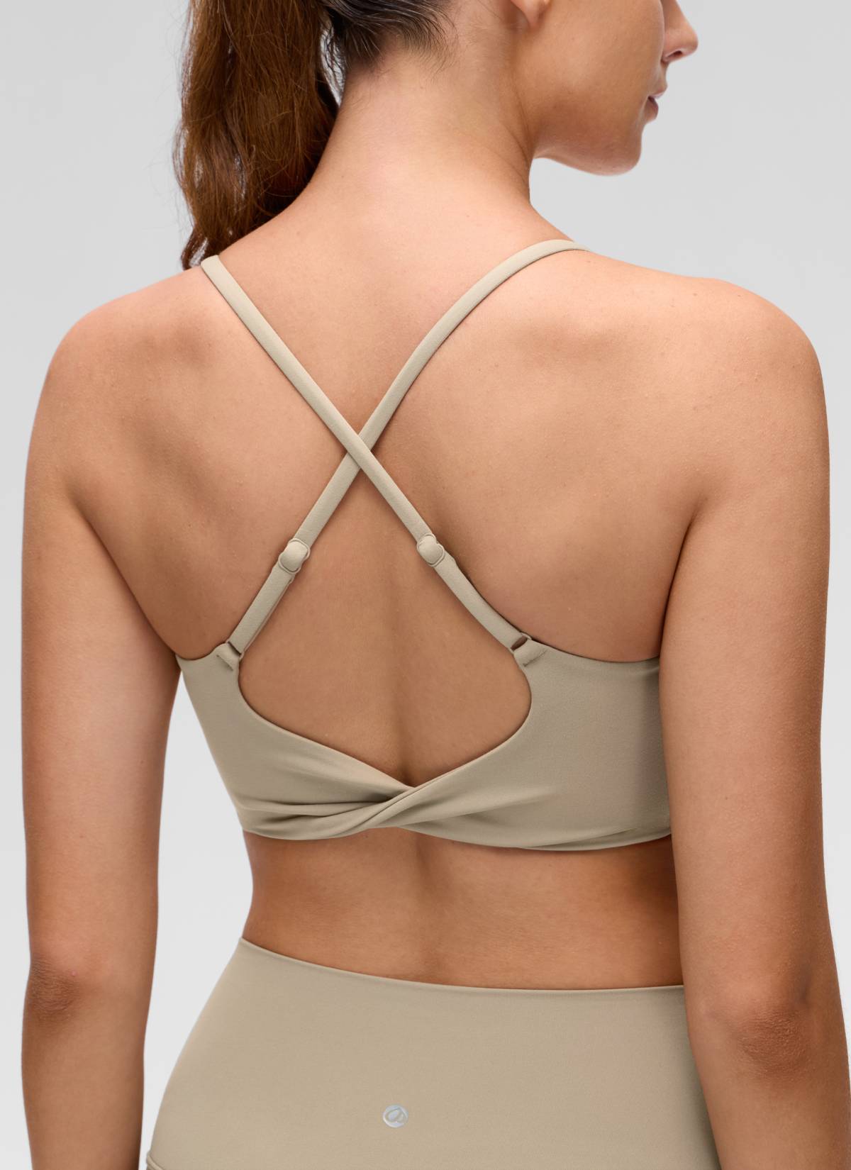 CRZ YOGA Sujetador Butterluxe con Espalda Cruzada para Mujer Roble