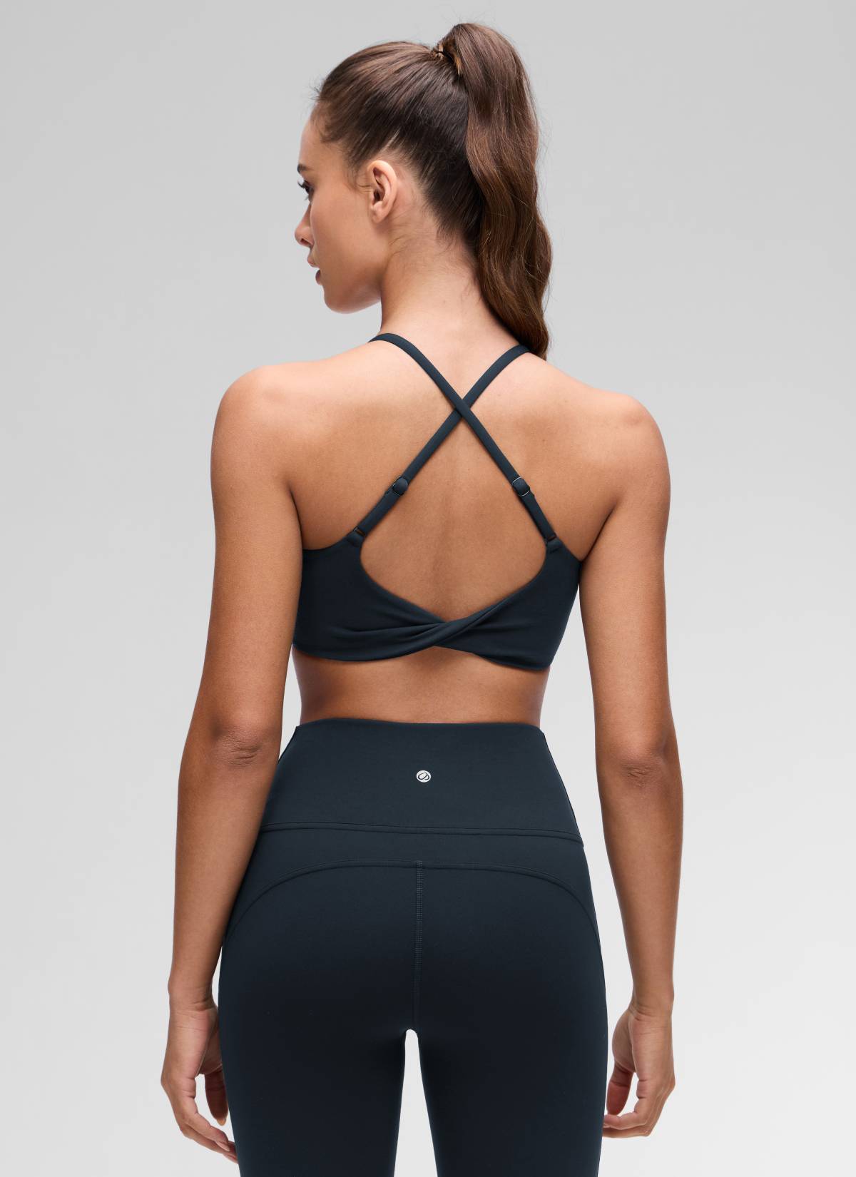 CRZ YOGA Sujetador Butterluxe con Espalda Cruzada para Mujer True Navy