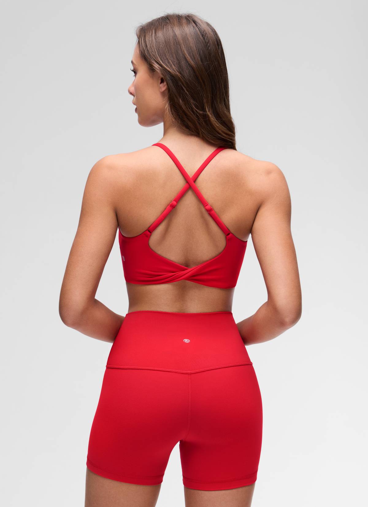 CRZ YOGA Sujetador Butterluxe con Espalda Cruzada para Mujer Rojo Aurora