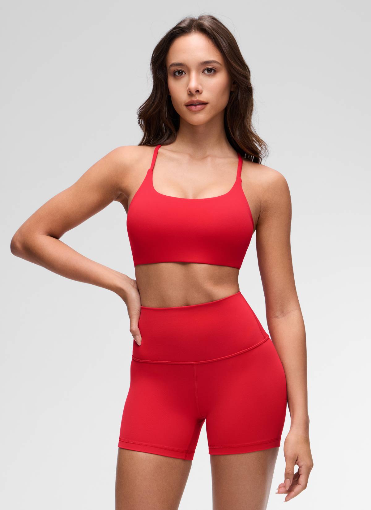 CRZ YOGA Sujetador Butterluxe con Espalda Cruzada para Mujer Rojo Aurora