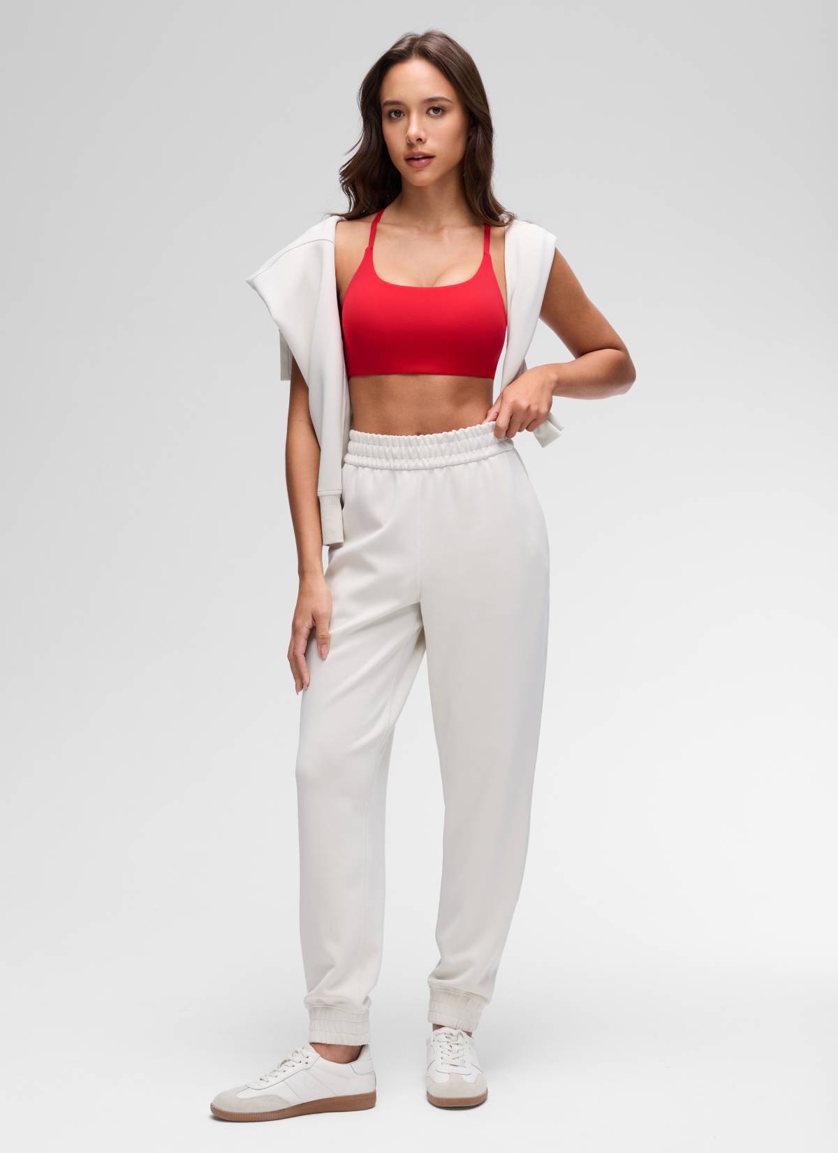 CRZ YOGA Sujetador Butterluxe con Espalda Cruzada para Mujer Rojo Aurora
