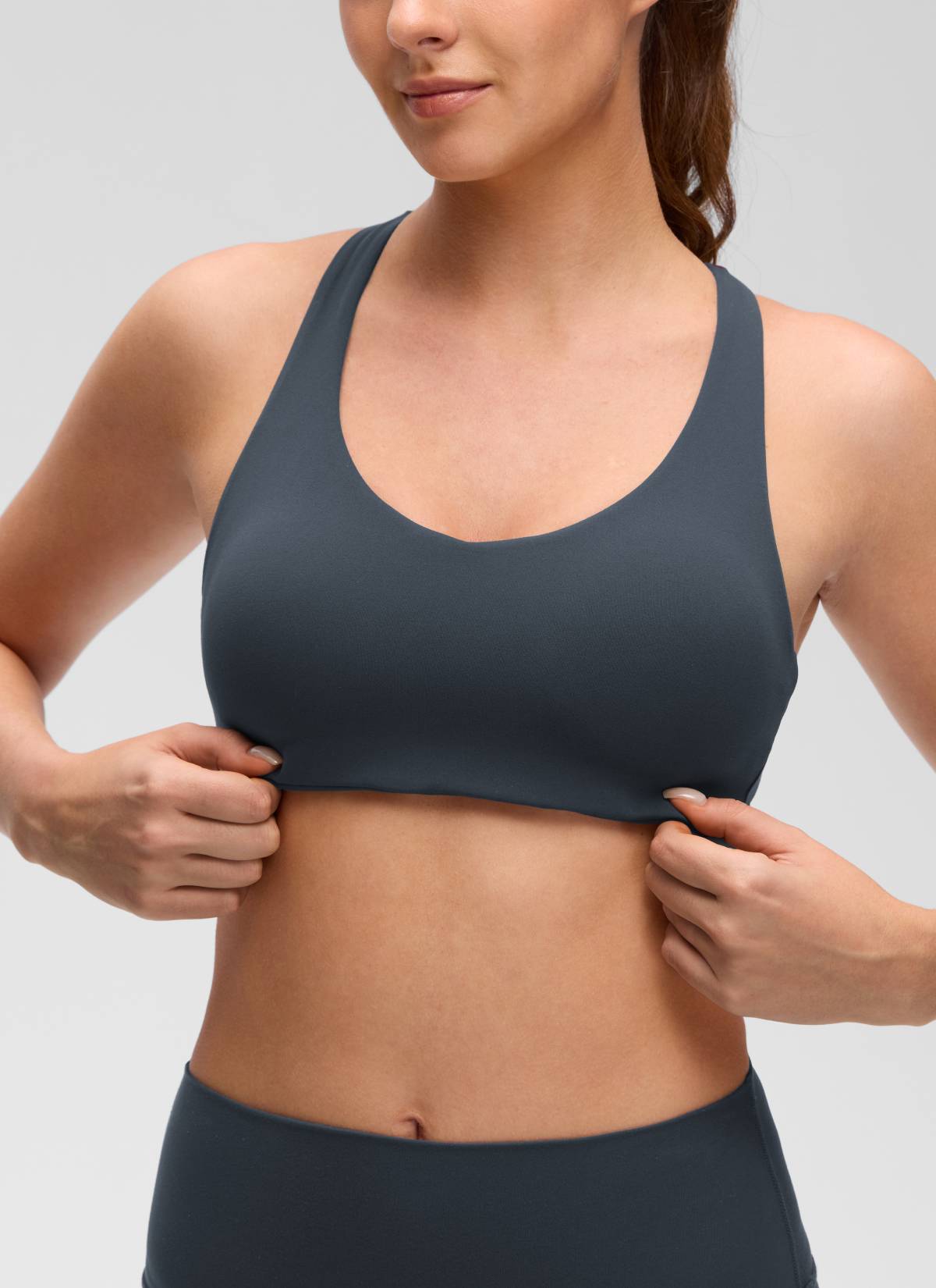 CRZ YOGA Mujer Sujetador Deportivo Butterluxe con Escote en V y Tiras True Navy