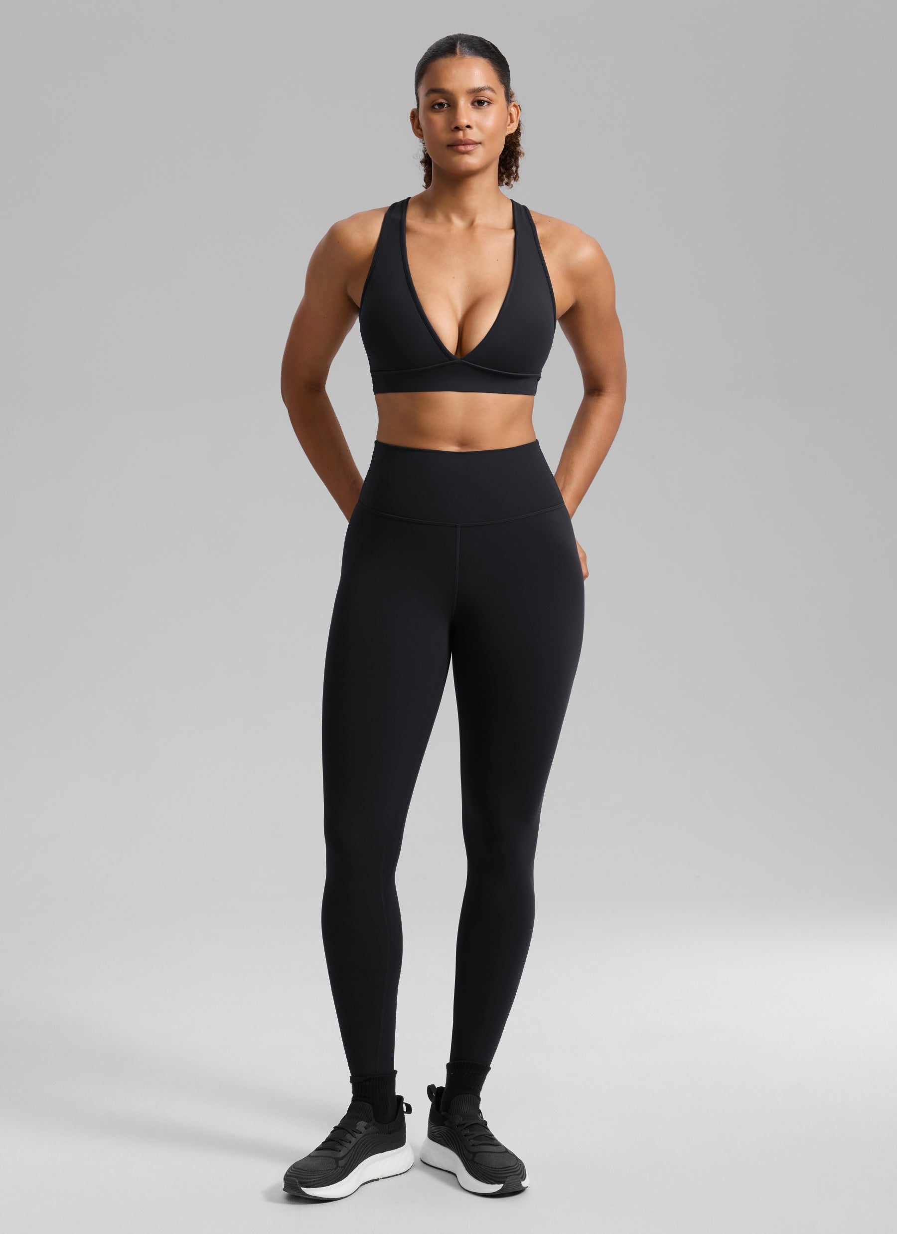 CRZ YOGA Women Butterlift® Sujetador Espalda Cruzada Tirantes Anchos Negro