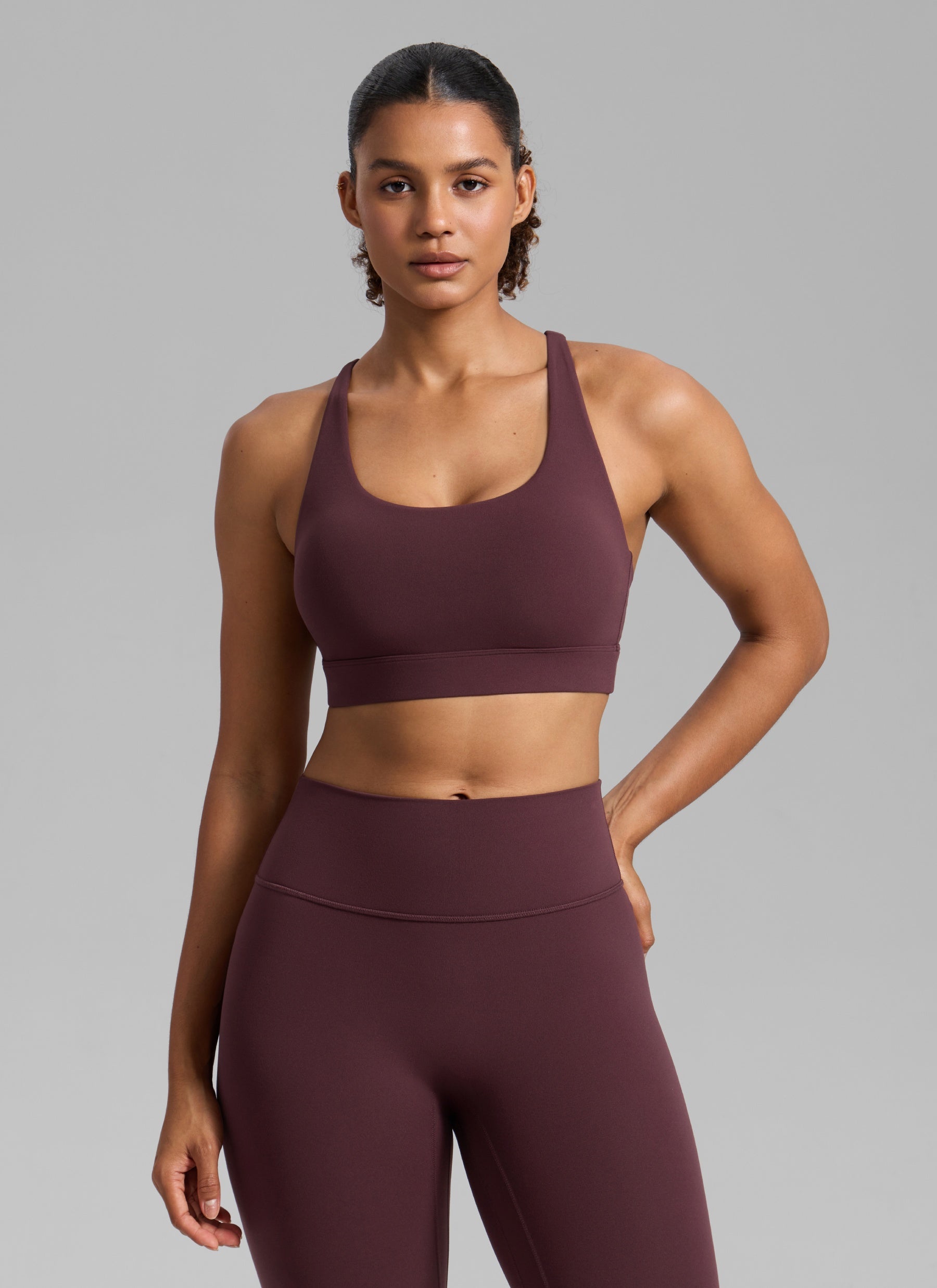 CRZ YOGA Butterlift® Sujetador sport espalda cruzada para mujer Ciruela madura