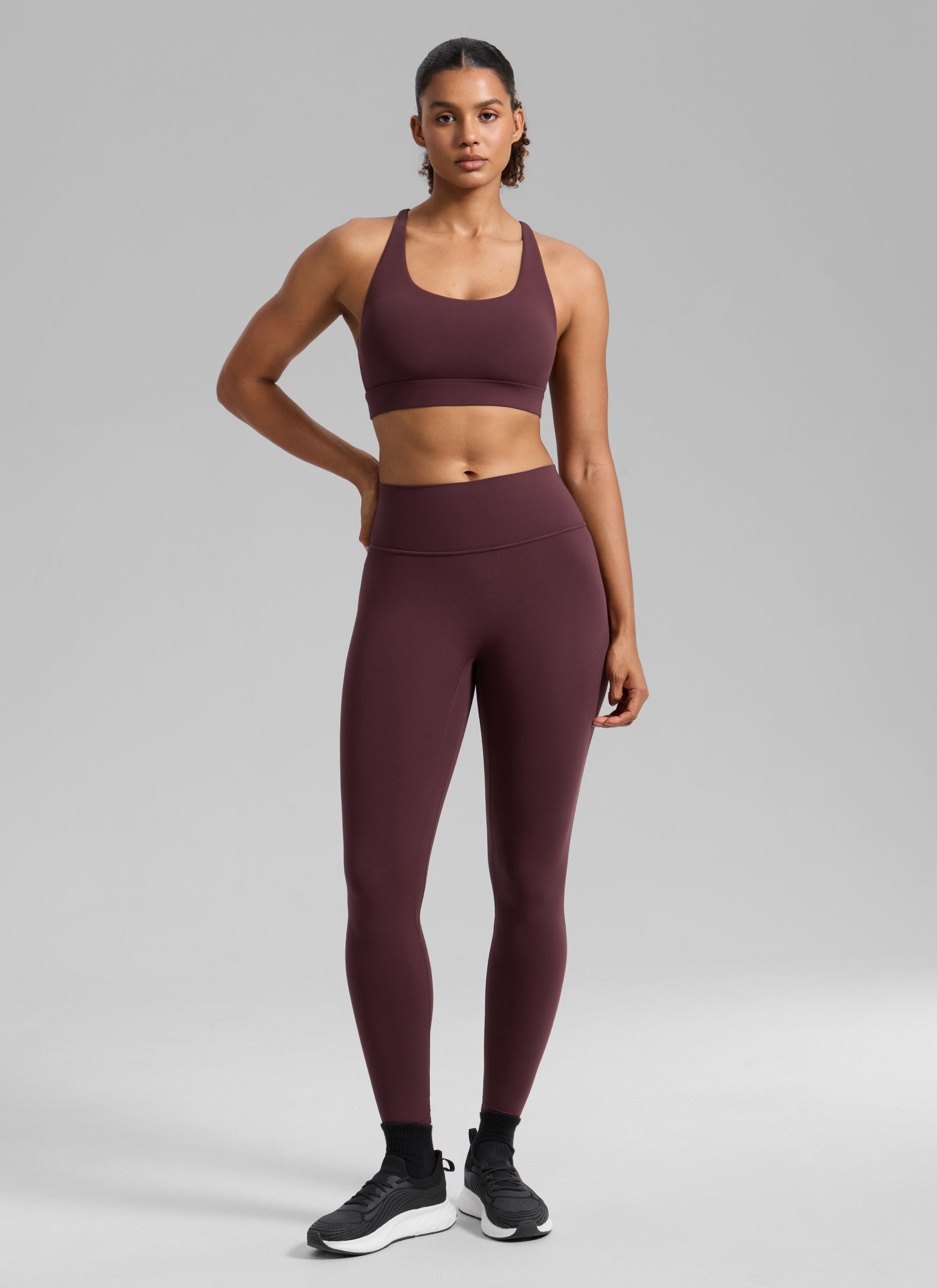 CRZ YOGA Butterlift® Sujetador sport espalda cruzada para mujer Ciruela madura