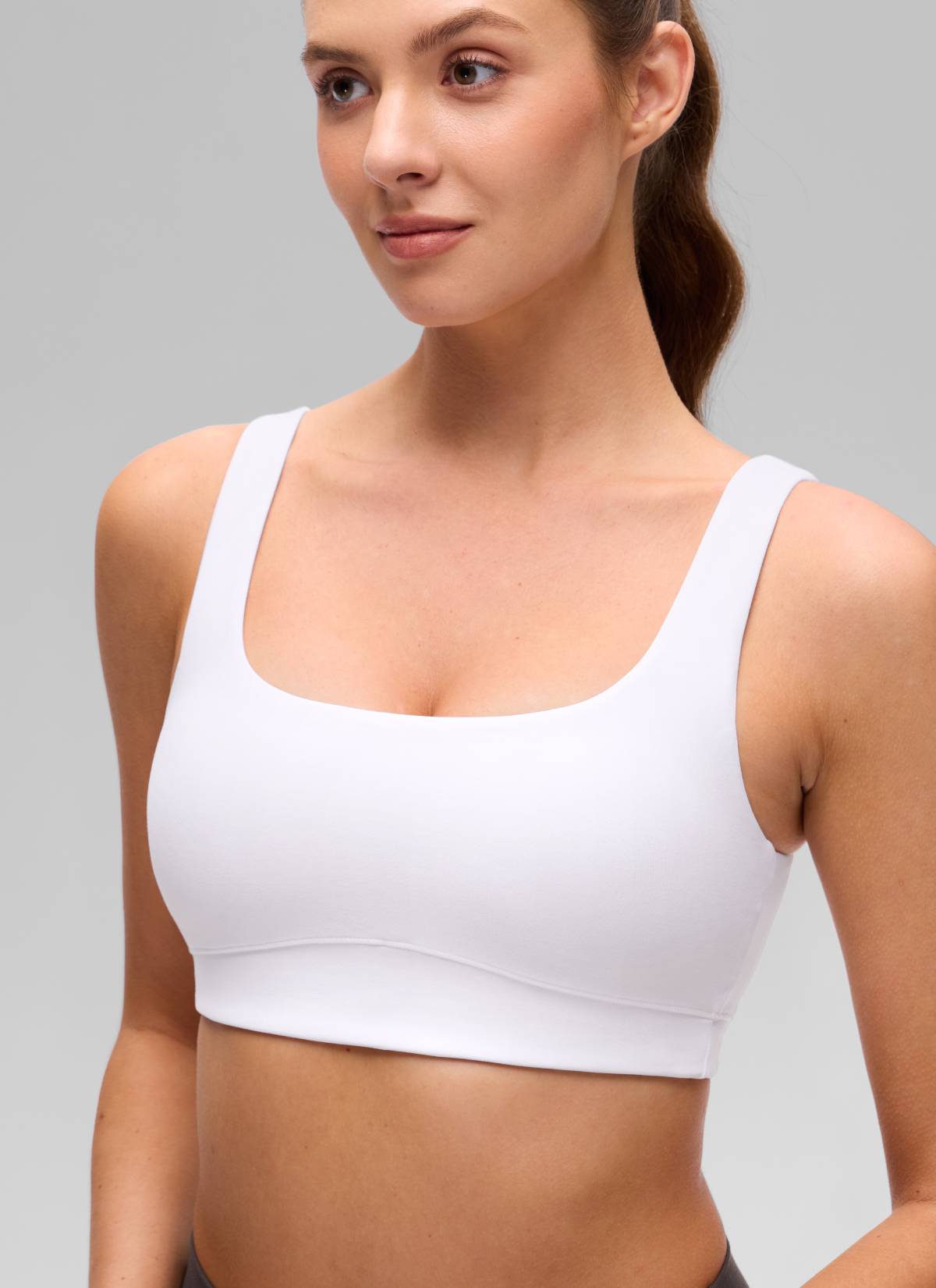 CRZ YOGA Sujetador Butterluxe para Mujer con Espalda en U blanco