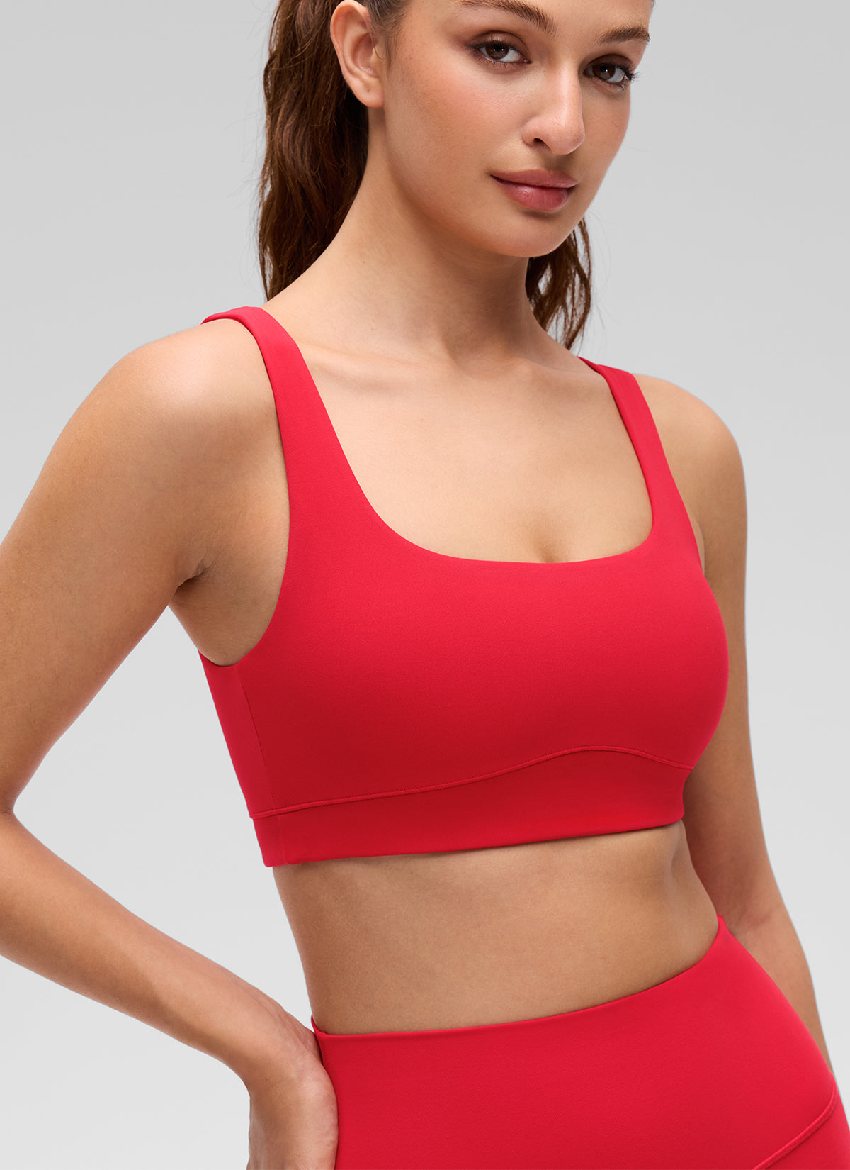CRZ YOGA Sujetador Butterluxe para Mujer con Espalda en U Rojo Aurora