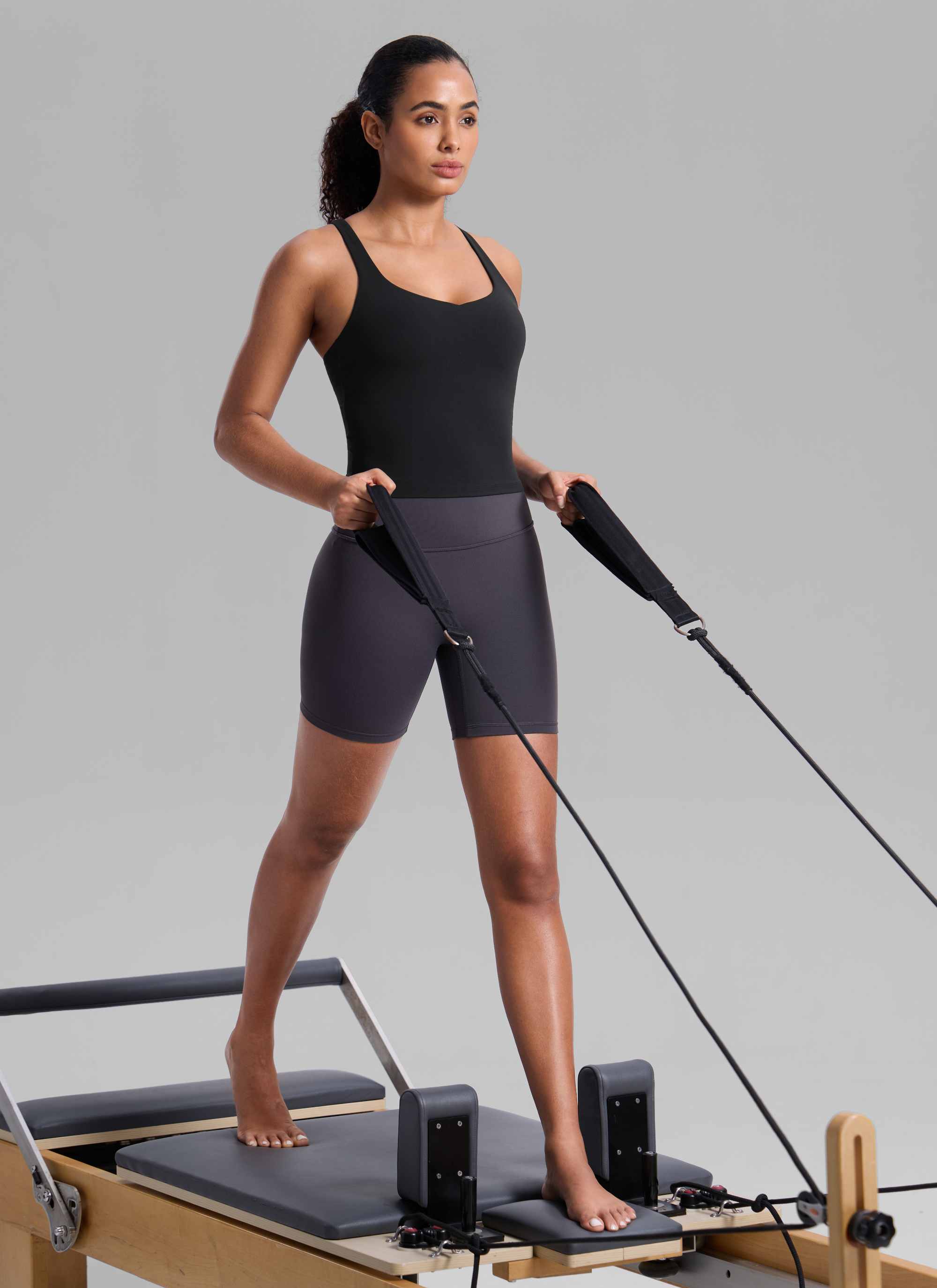 CRZ YOGA Mujer Sujetador Deportivo con Cuello en V y Espalda en U Negro