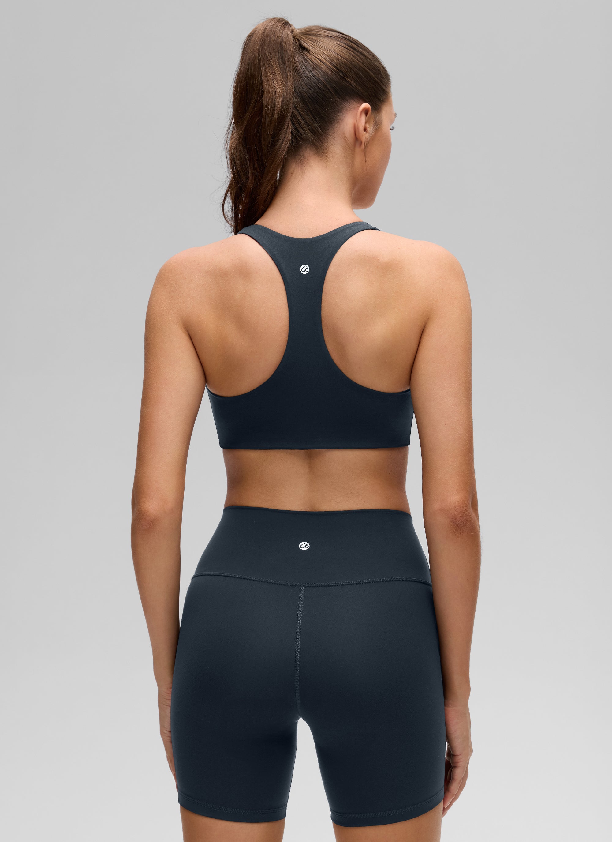 CRZ YOGA Mujer Butterluxe Sujetador con Escote en V y Racerback True Navy