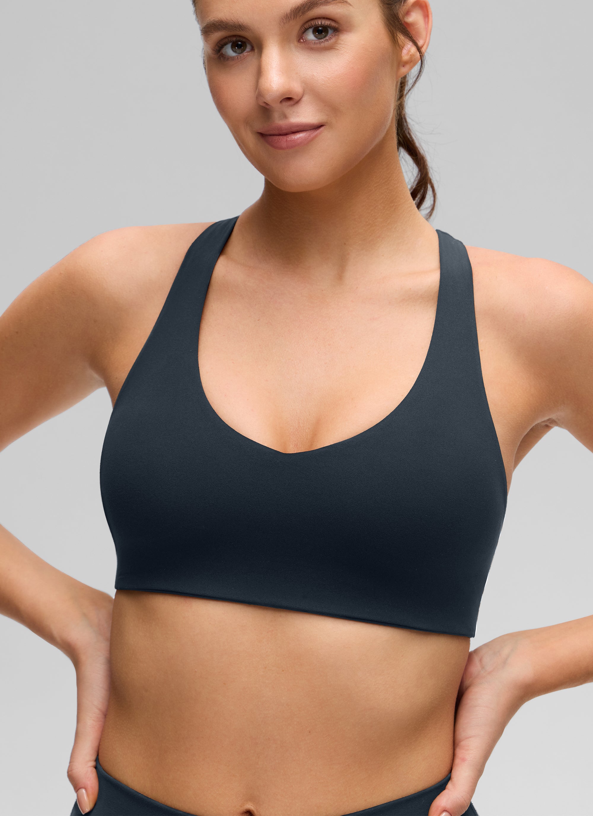 CRZ YOGA Mujer Butterluxe Sujetador con Escote en V y Racerback True Navy