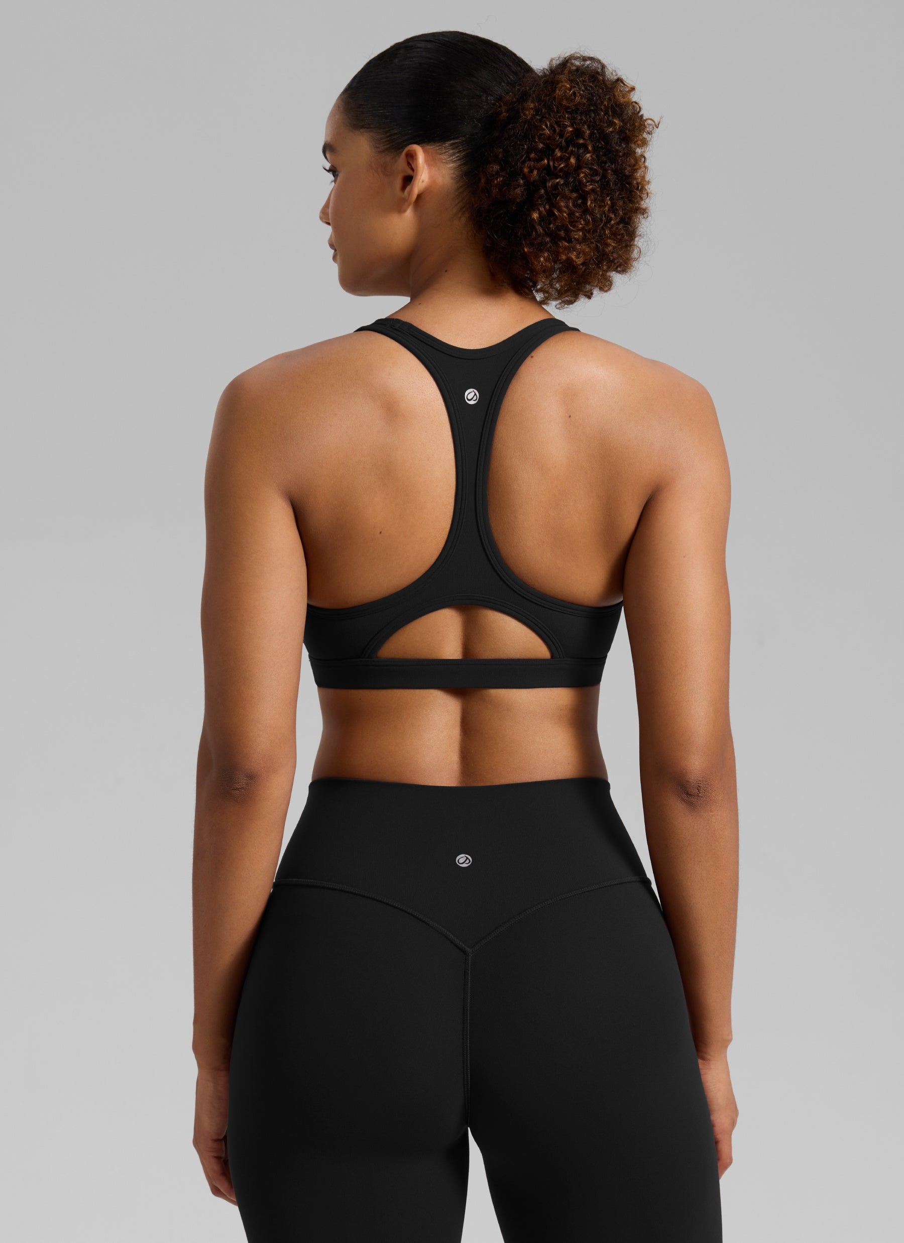 CRZ YOGA Butterlift® Sujetador sport racerback keyhole escote en U Negro