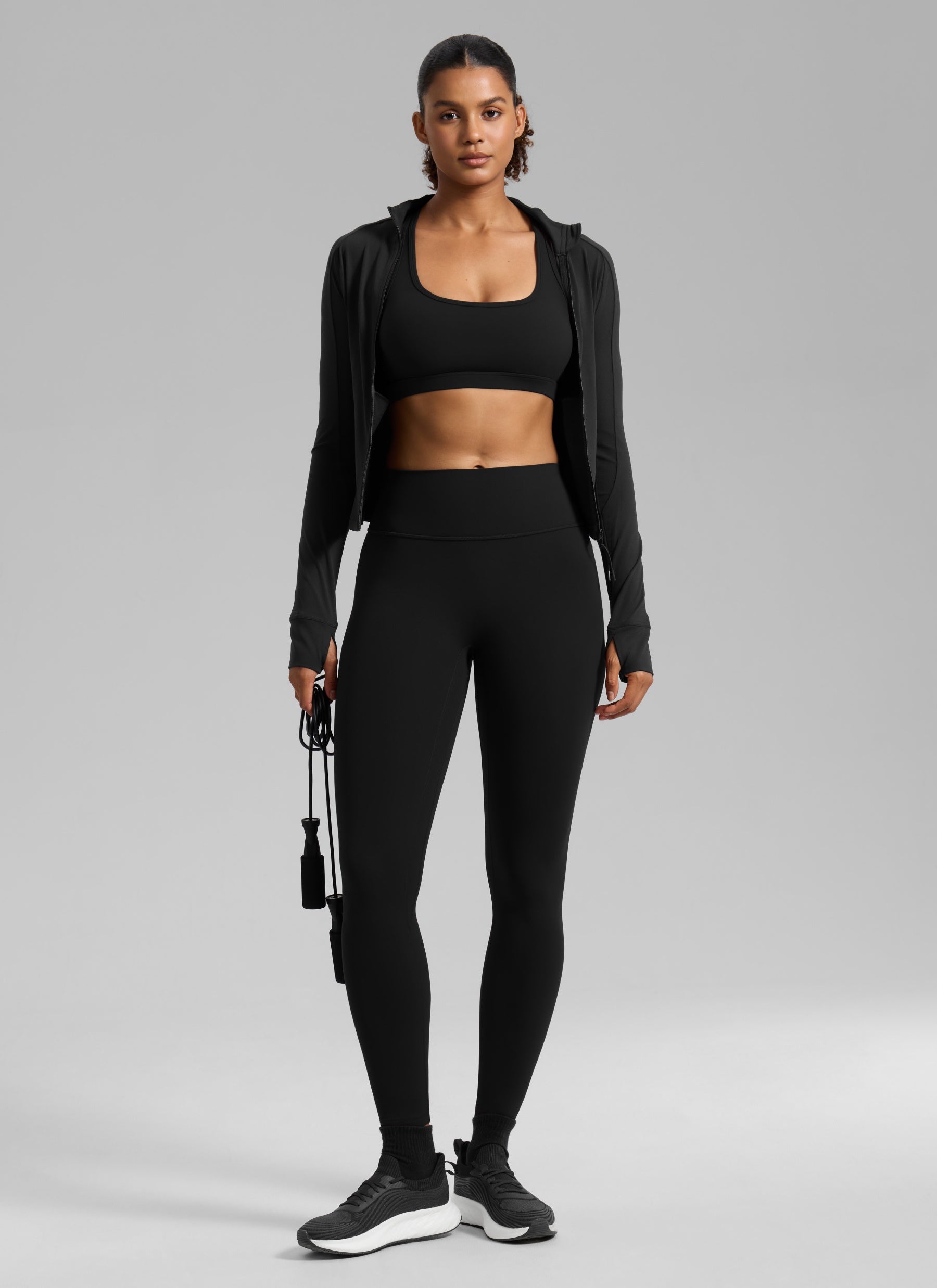 CRZ YOGA Butterlift® Sujetador sport racerback keyhole escote en U Negro
