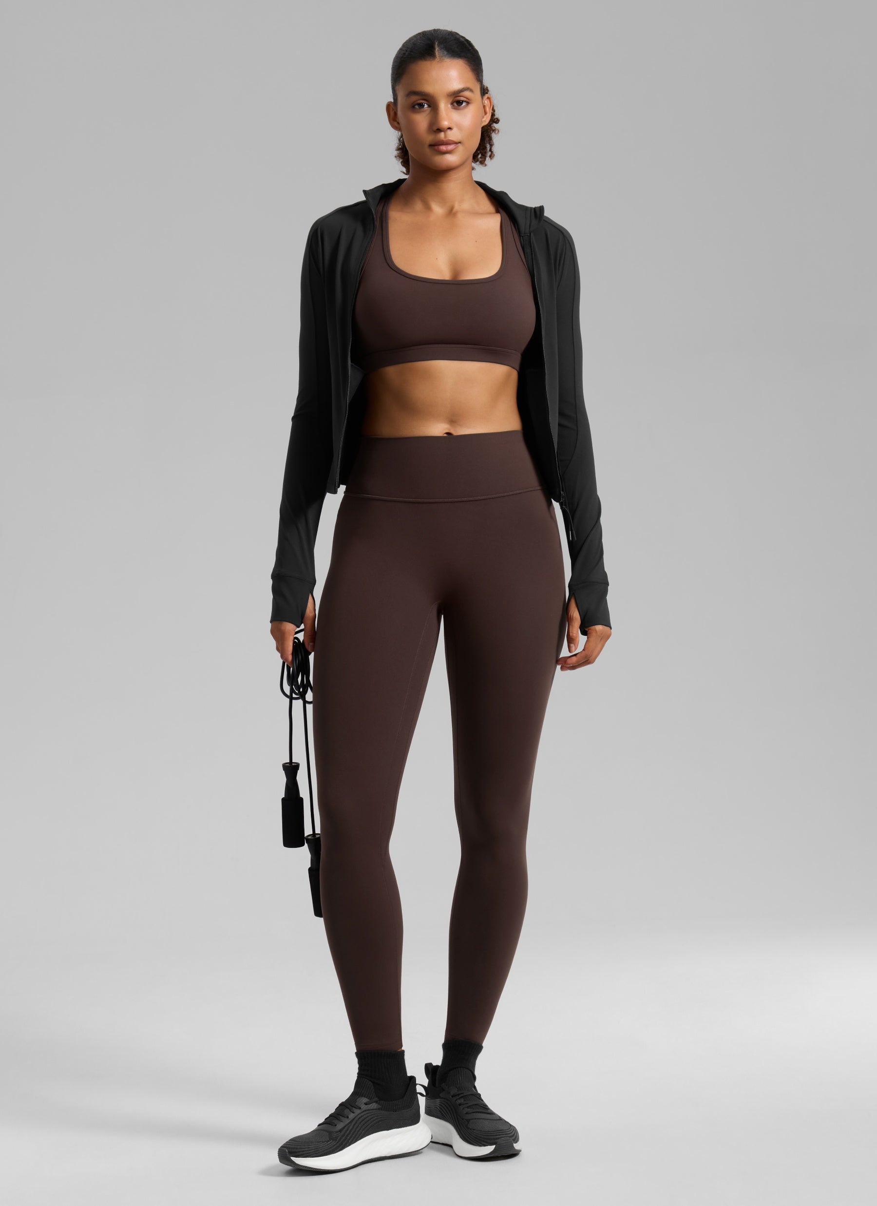 CRZ YOGA Butterlift® Sujetador sport racerback keyhole escote en U Marrón Fudge Caliente