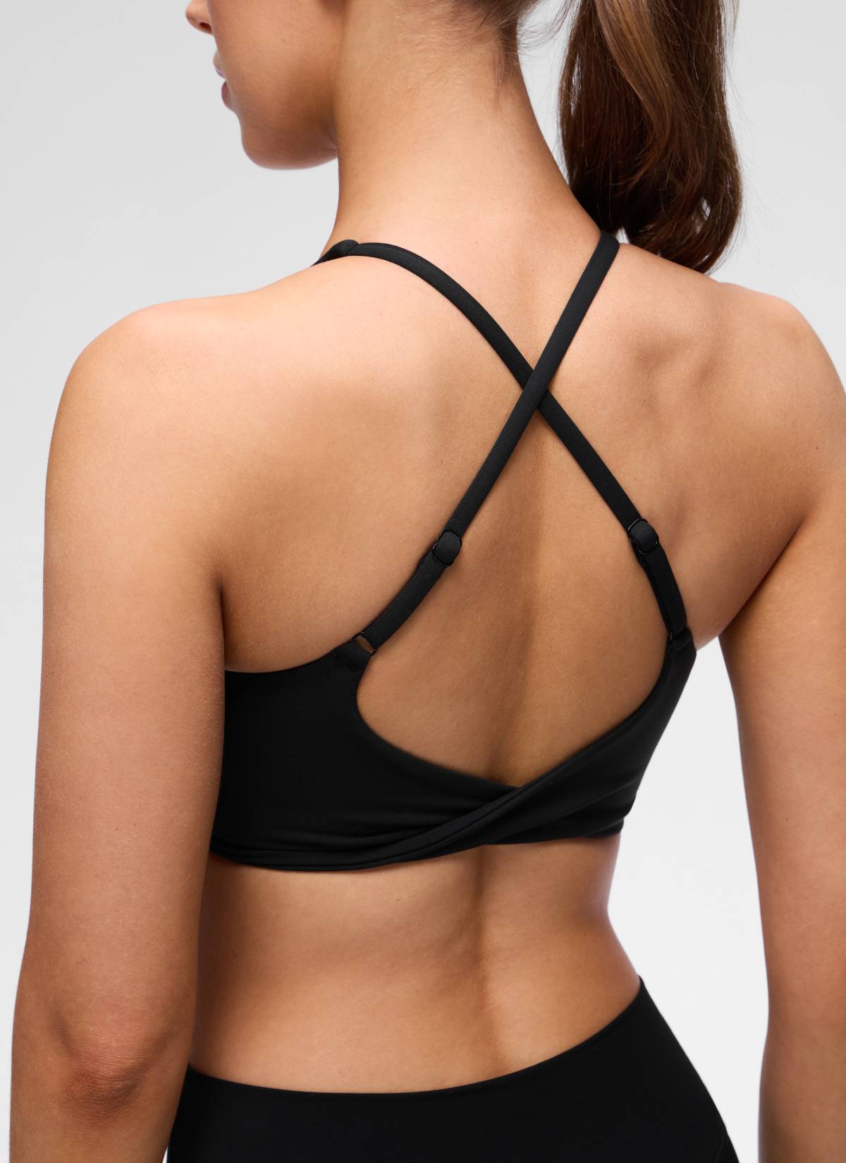 CRZ YOGA  Butterluxe Mujer Sujetador con cuello en V y espalda cruzada Negro