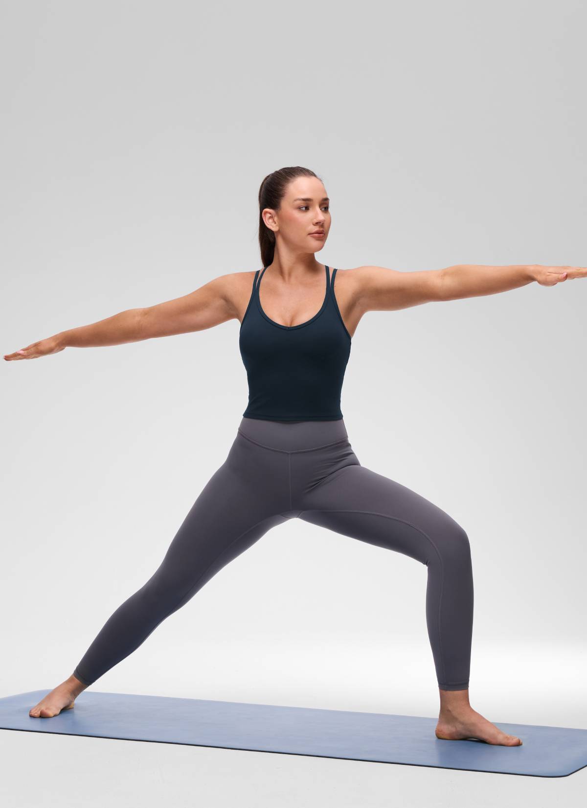 CRZ YOGA Mujer Butterluxe escote V, espalda cruzada con sujetador True Navy