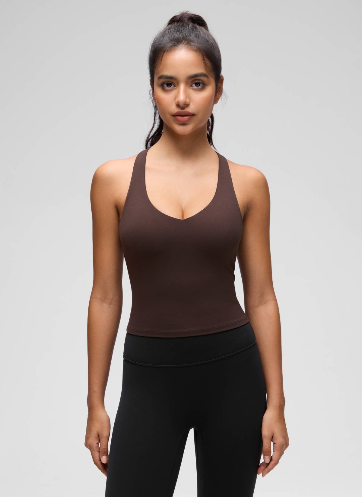 CRZ YOGA para Mujer Butterluxe Yoga Escote en V y Espalda Deportiva Marrón Fudge Caliente