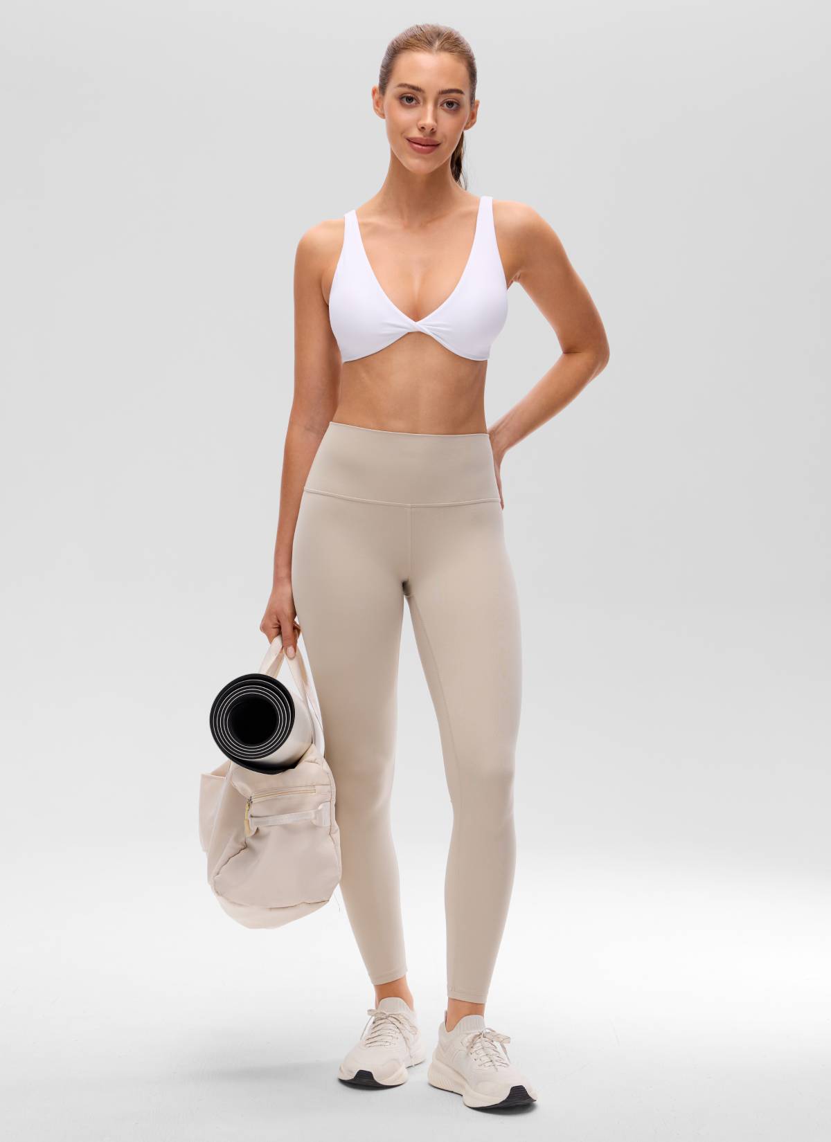 CRZ YOGA Mujer Butterluxe Yoga Twist V Neck U Back Sujetador Deportivo blanco