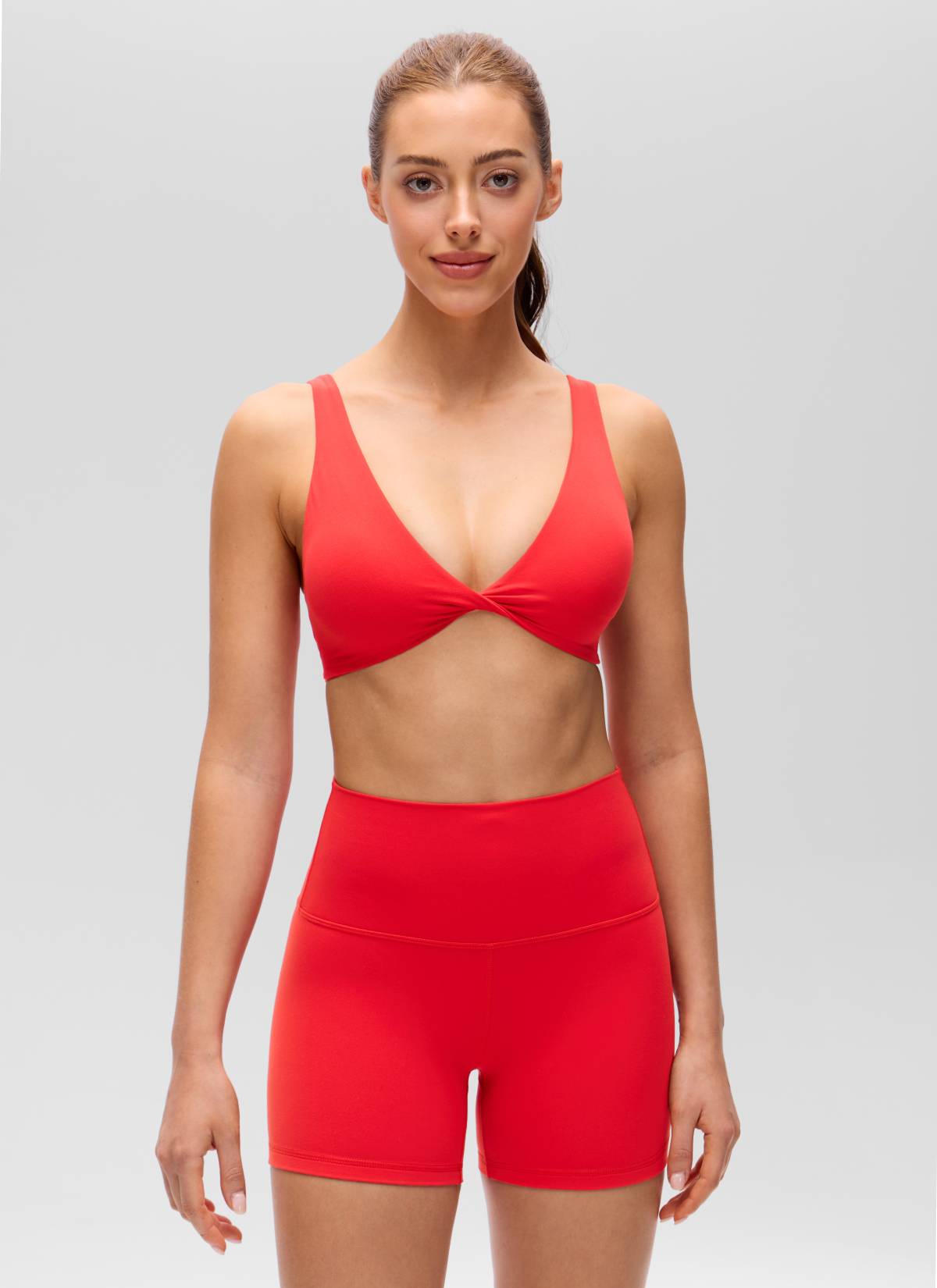 CRZ YOGA Mujer Butterluxe Yoga Twist V Neck U Back Sujetador Deportivo Rojo Profundo