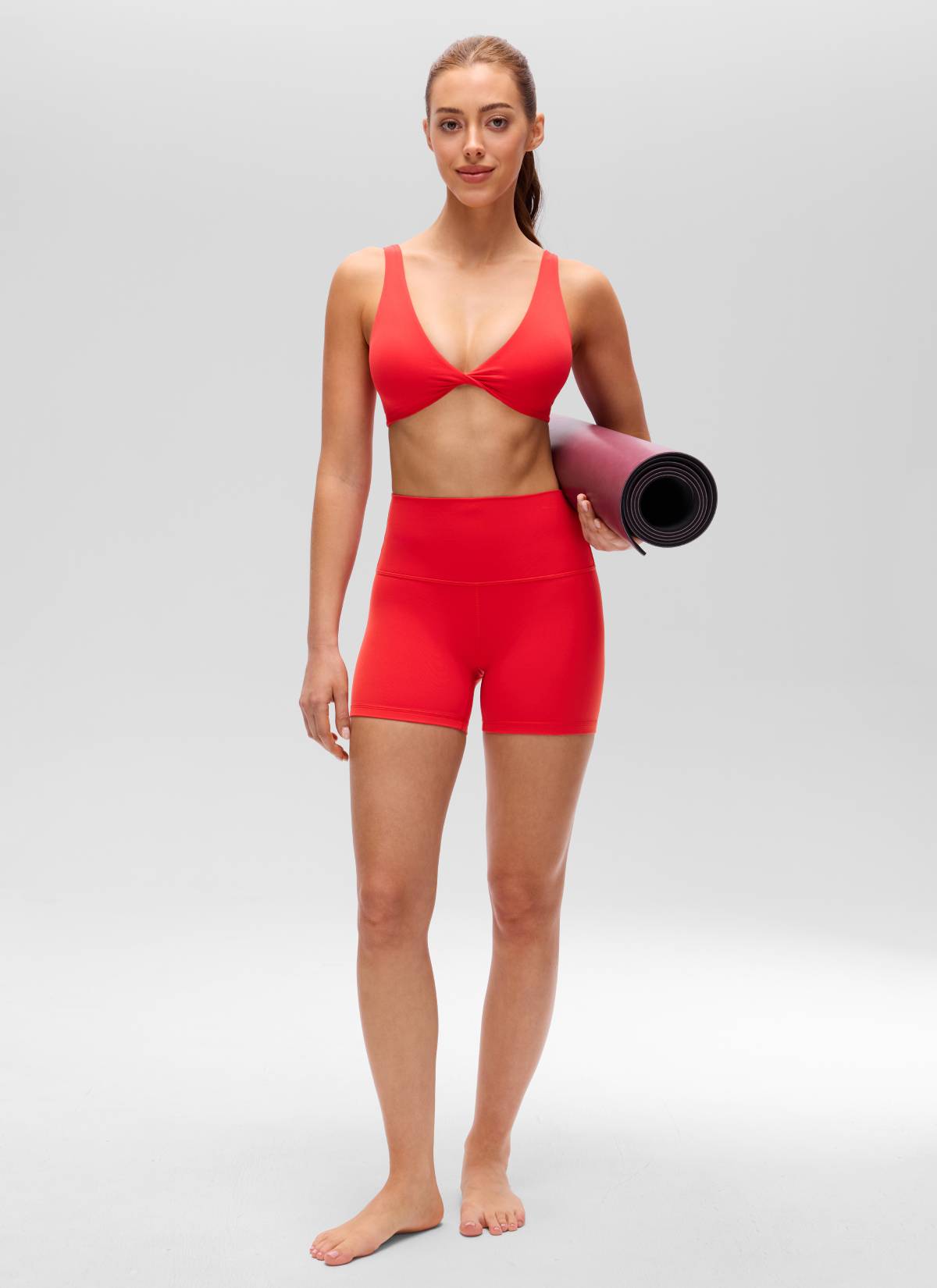 CRZ YOGA Mujer Butterluxe Yoga Twist V Neck U Back Sujetador Deportivo Rojo Profundo