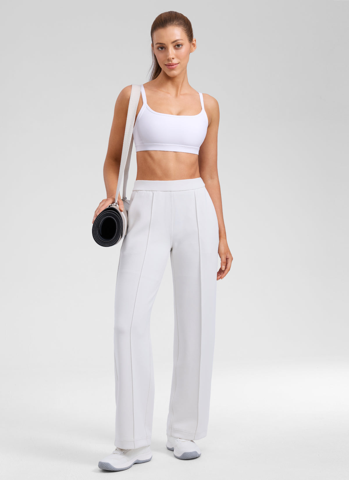 CRZ YOGA Butterlift® Sujetador sport cuello redondo doble forro blanco