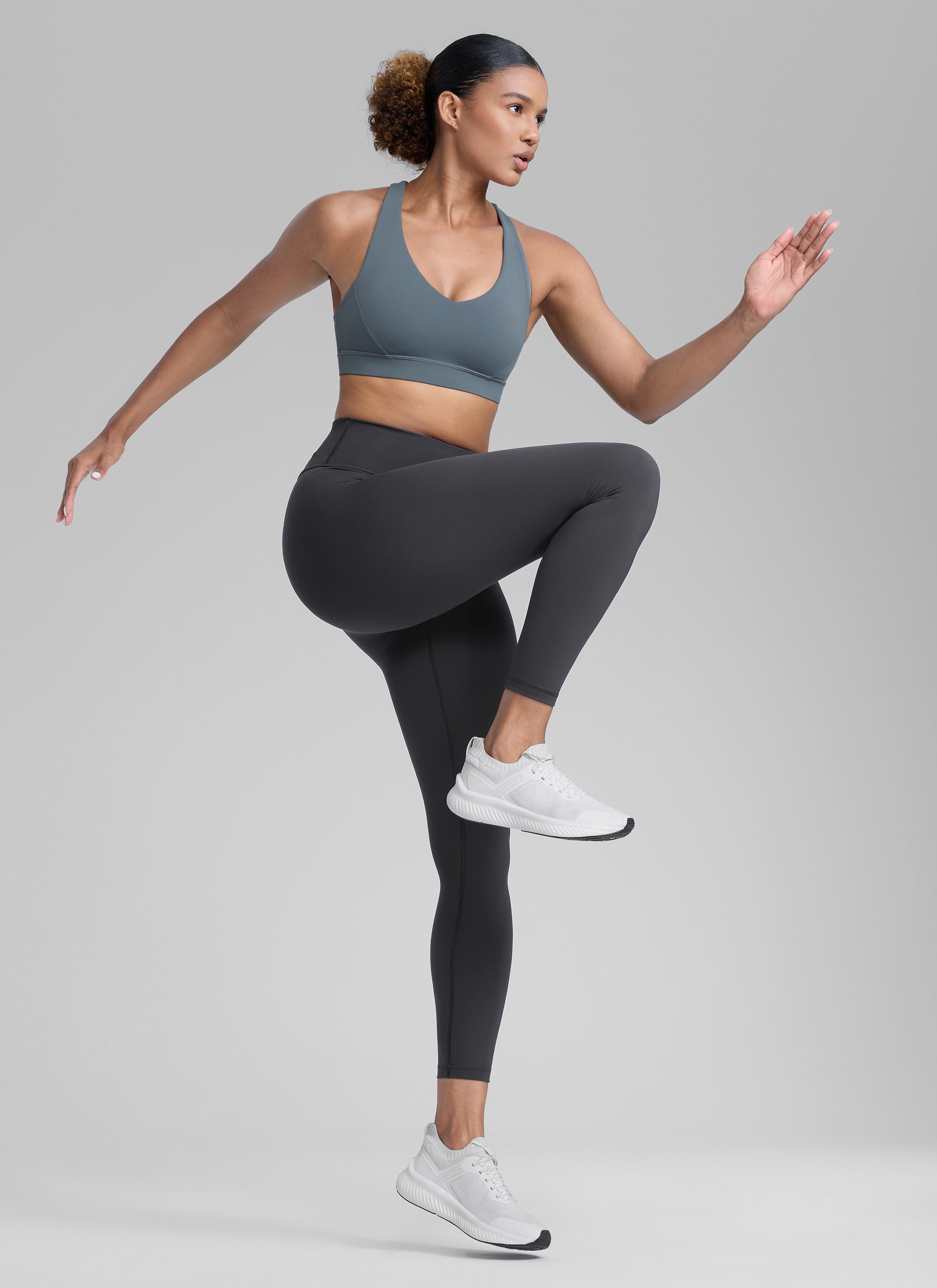 CRZ YOGA Mujeres Leggings de Compresión Hugged Feeling de 25 Pulgadas Gris Tinta