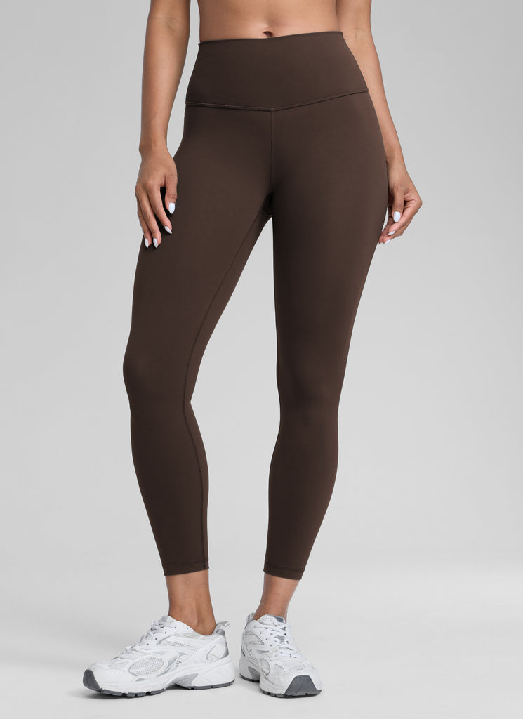 CRZ YOGA Mujeres Leggings de Compresión Hugged Feeling de 25 Pulgadas Marrón Fudge Caliente