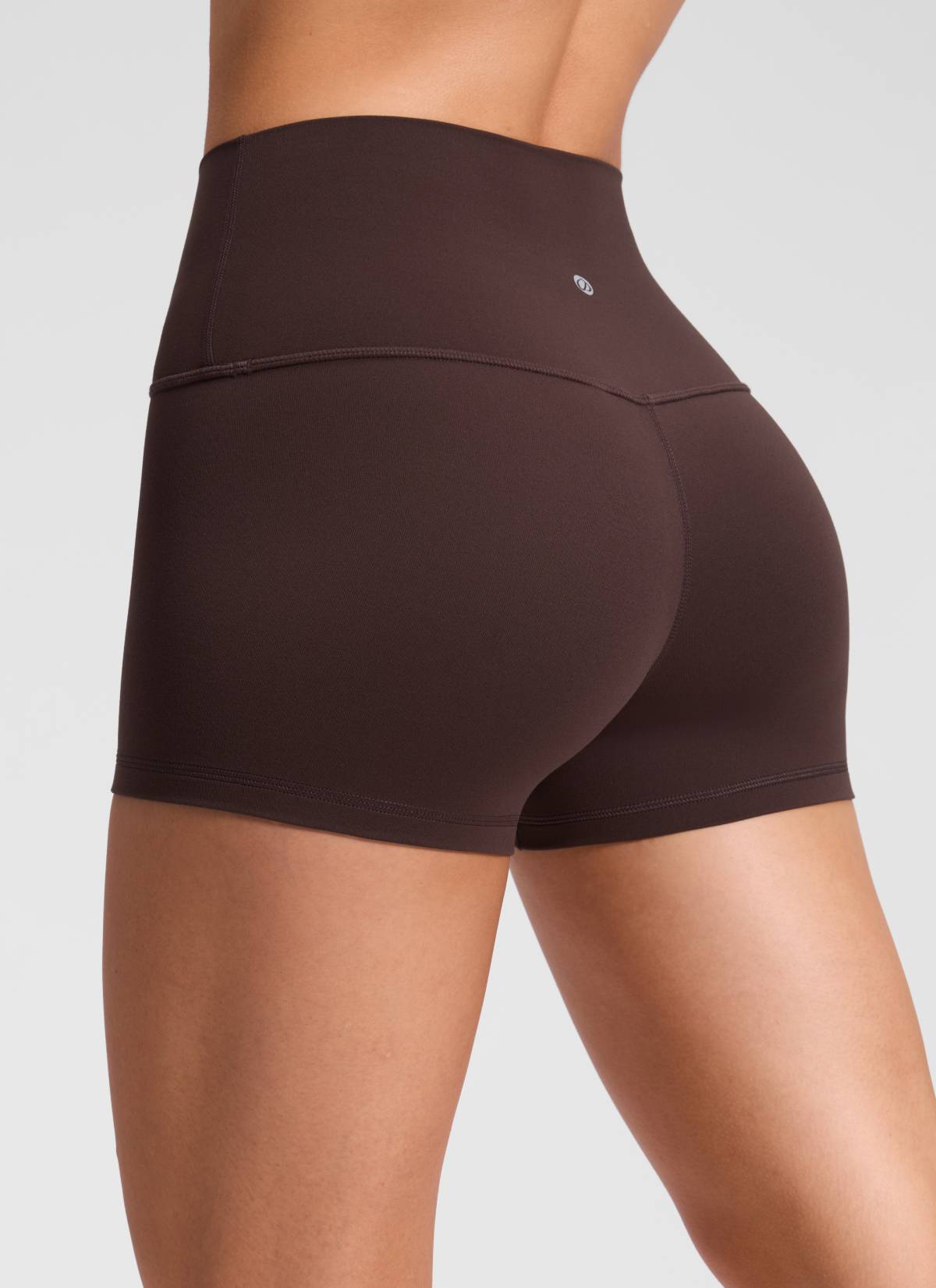 CRZ YOGA Butterluxe Leggings Cortos de Tiro Alto de 2.5 Pulgadas para Mujer Marrón Fudge Caliente