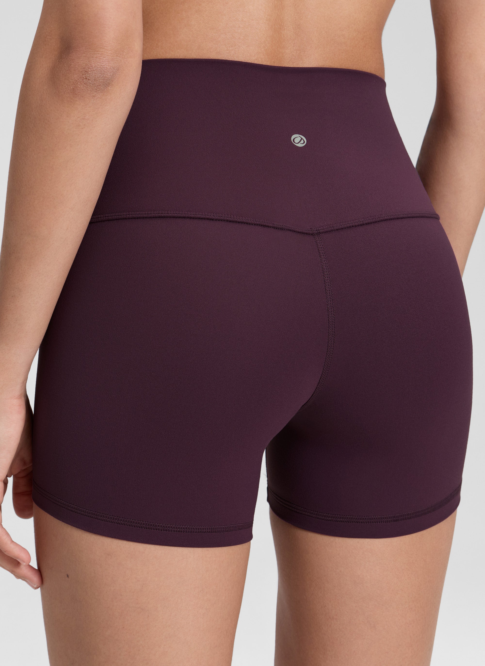 CRZ YOGA  Butterluxe Leggings Cortos con Cintura Alta de 4 Pulgadas Deep Purple