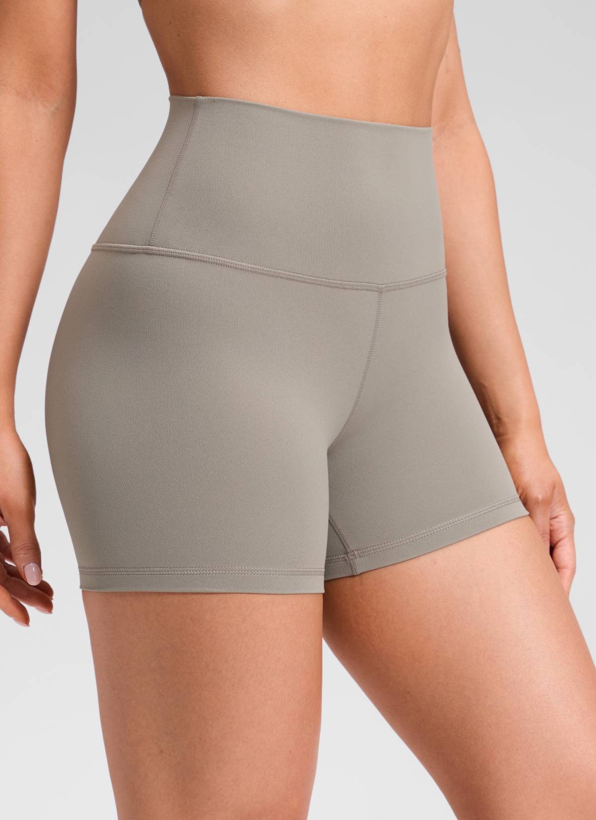 CRZ YOGA  Butterluxe Leggings Cortos con Cintura Alta de 4 Pulgadas Gris Ceniza Cálido