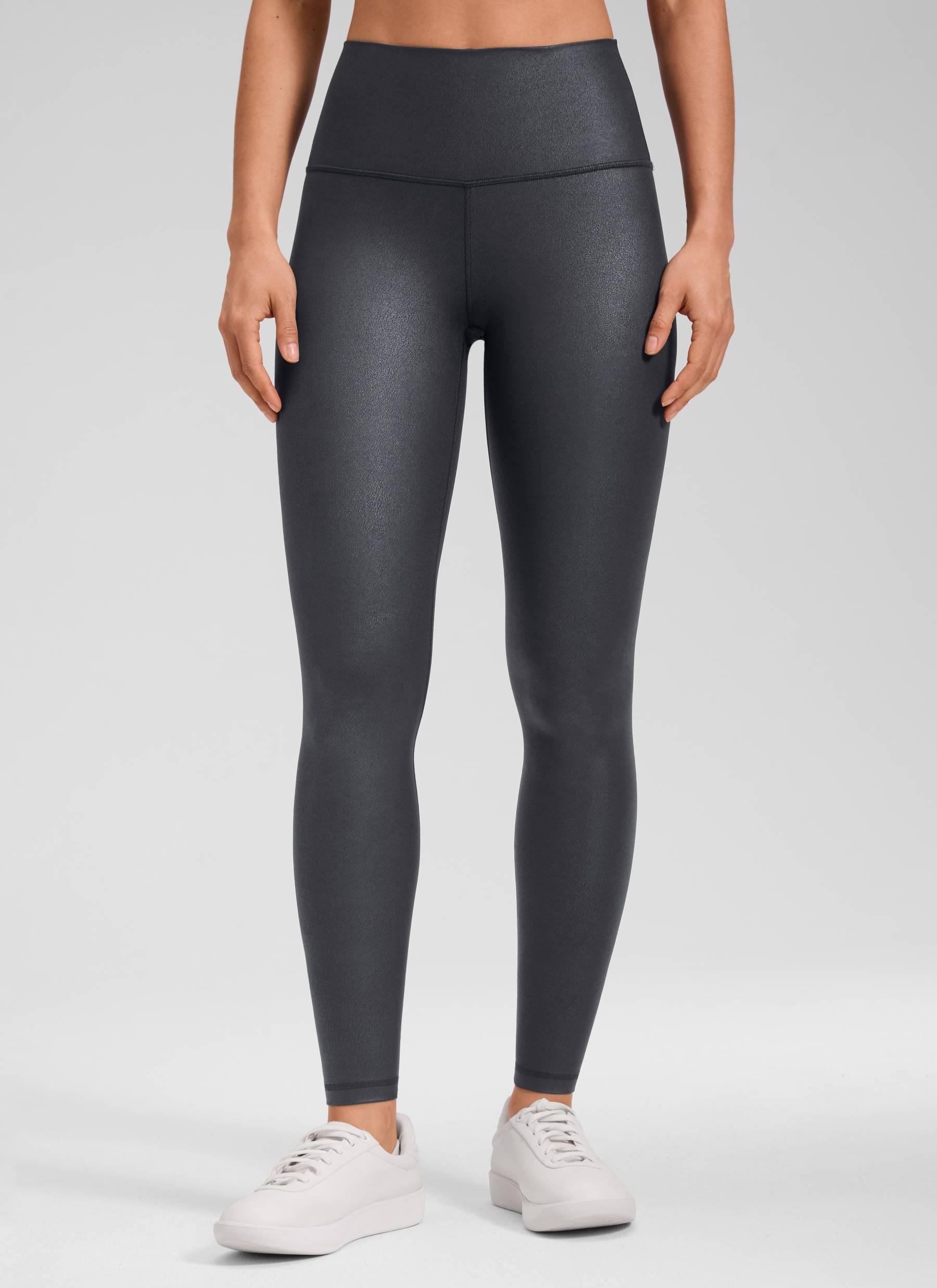 CRZ YOGA Leggings de piel sintética mate para mujer Papel de Aluminio Gris Misterioso