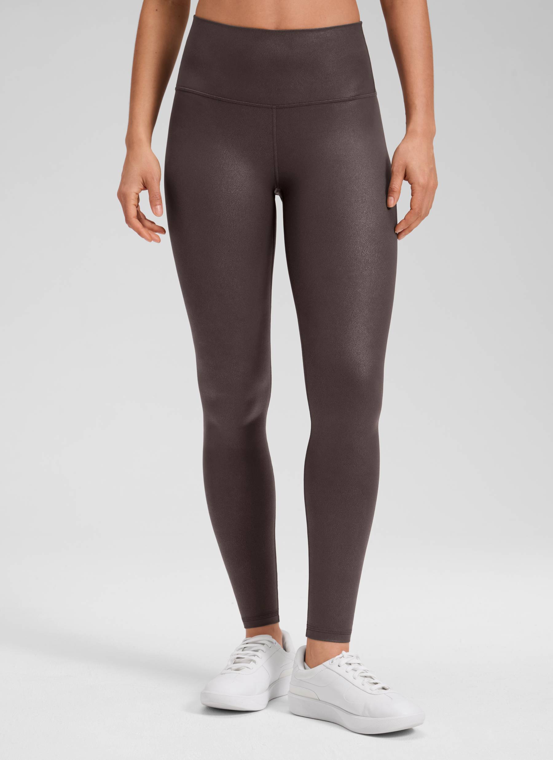CRZ YOGA Leggings de piel sintética mate para mujer Papel de Aluminio Marron Hot Fudge