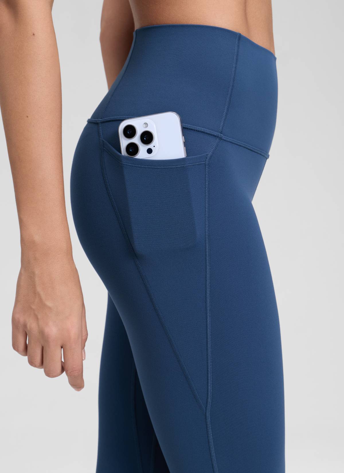 CRZ YOGA Mujer Leggings Deportivos con bolsillos de 28 Pulgadas MARFIL FRANCÉS