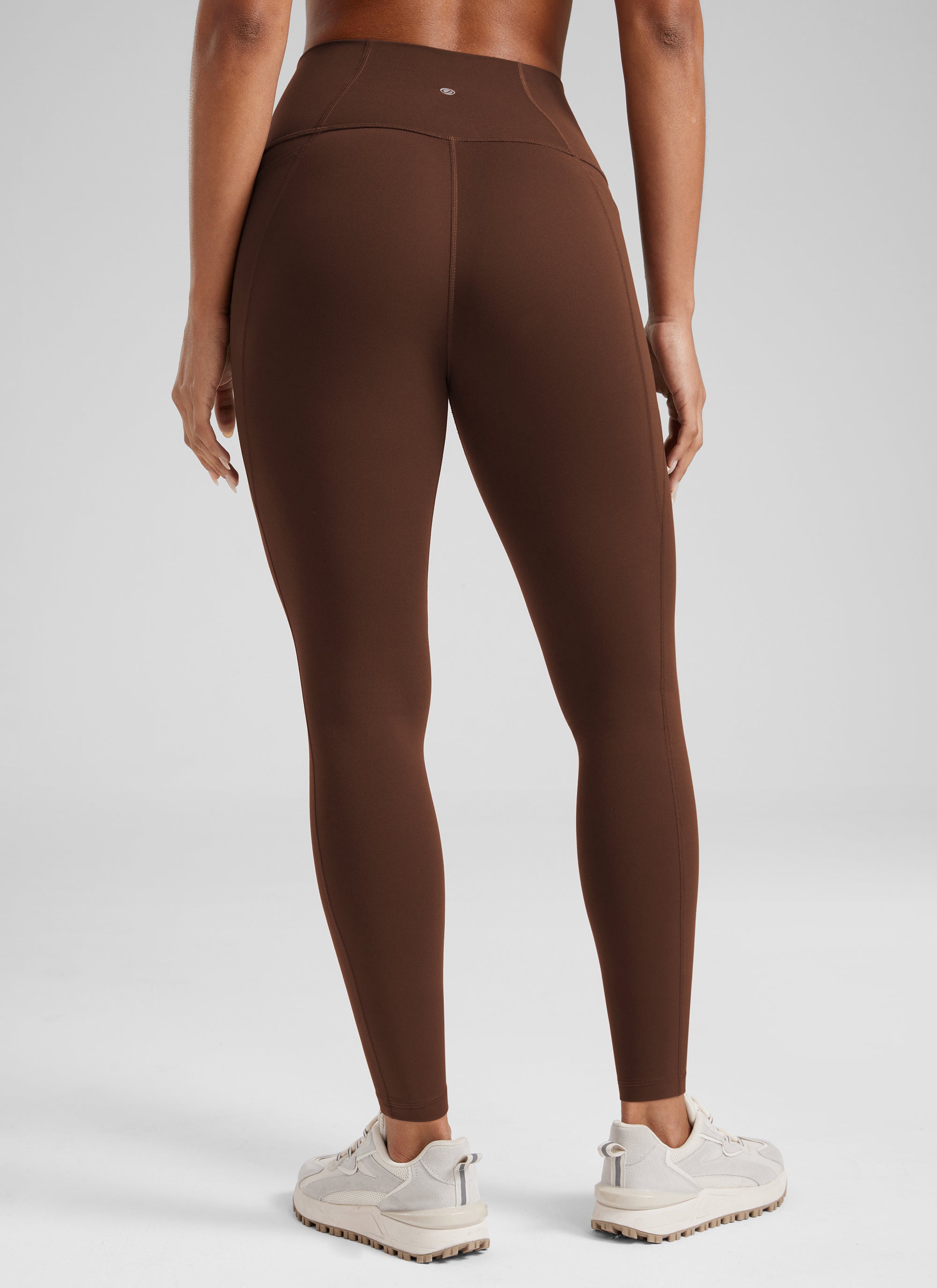 CRZ YOGA Mujer Leggings Deportivos con bolsillos de 28 Pulgadas Marrón Lava
