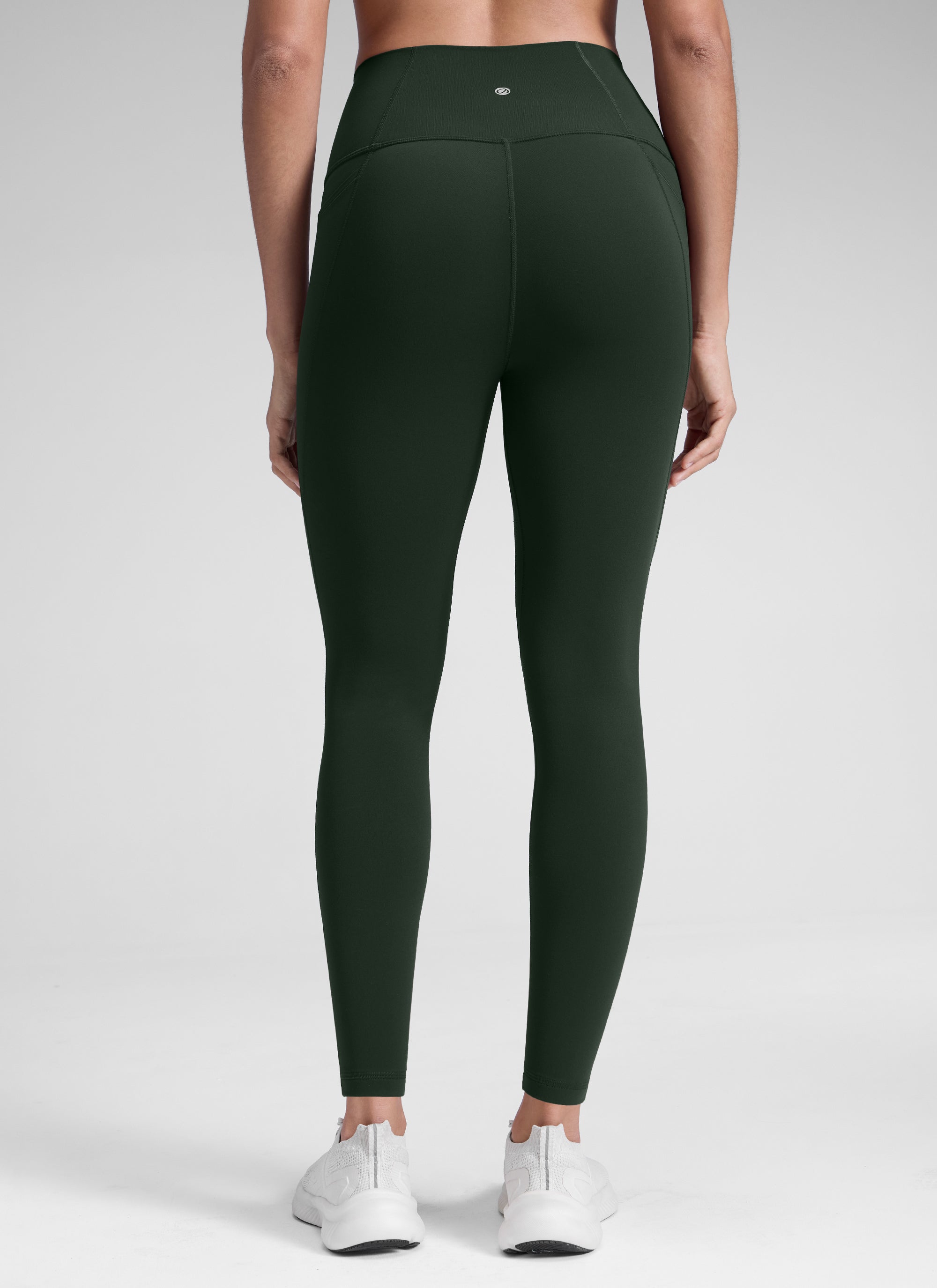CRZ YOGA Mujer Leggings Deportivos con bolsillos de 28 Pulgadas Leyenda Verde