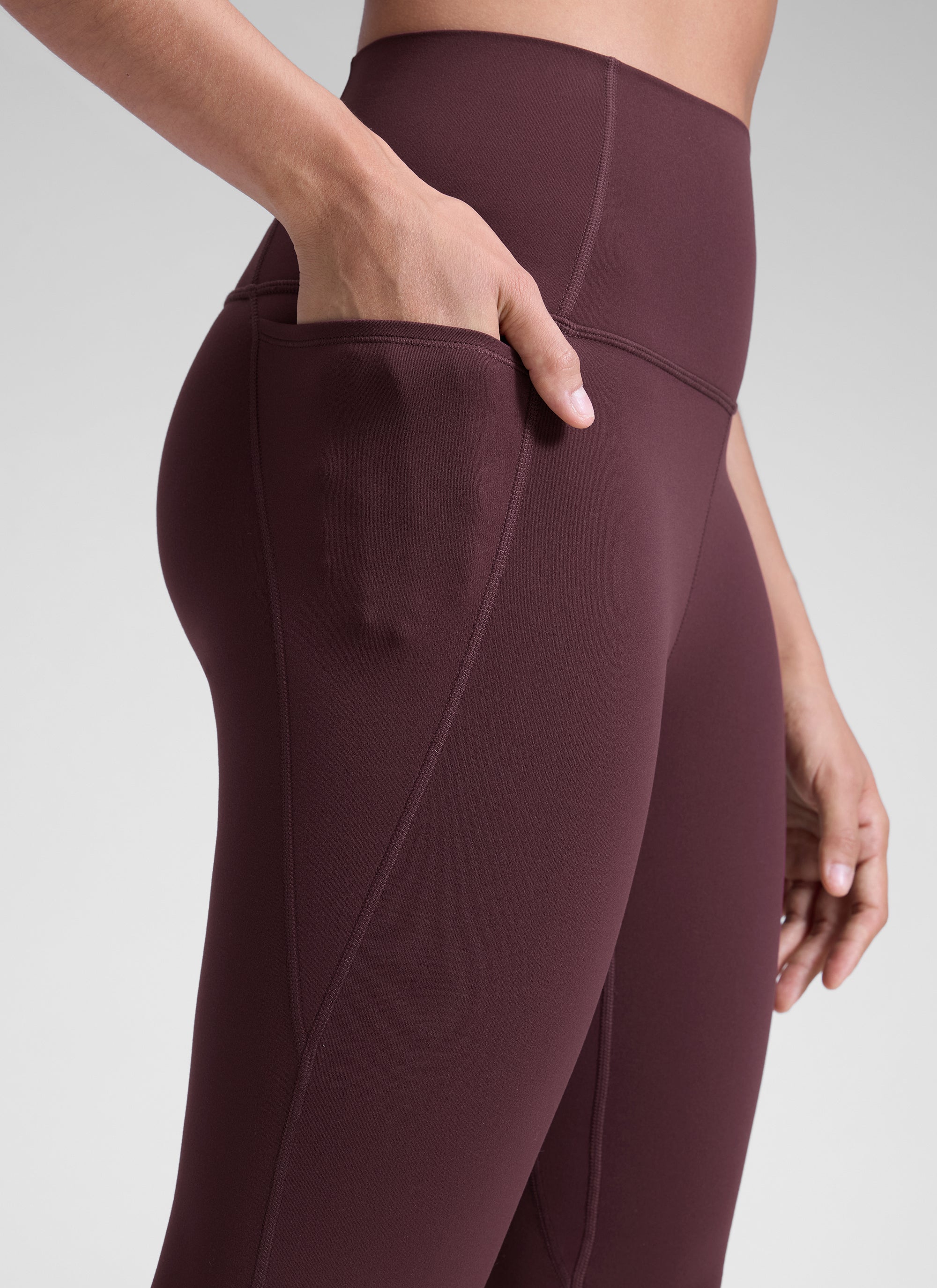 CRZ YOGA Mujer Leggings Deportivos con bolsillos de 28 Pulgadas Ciruela madura