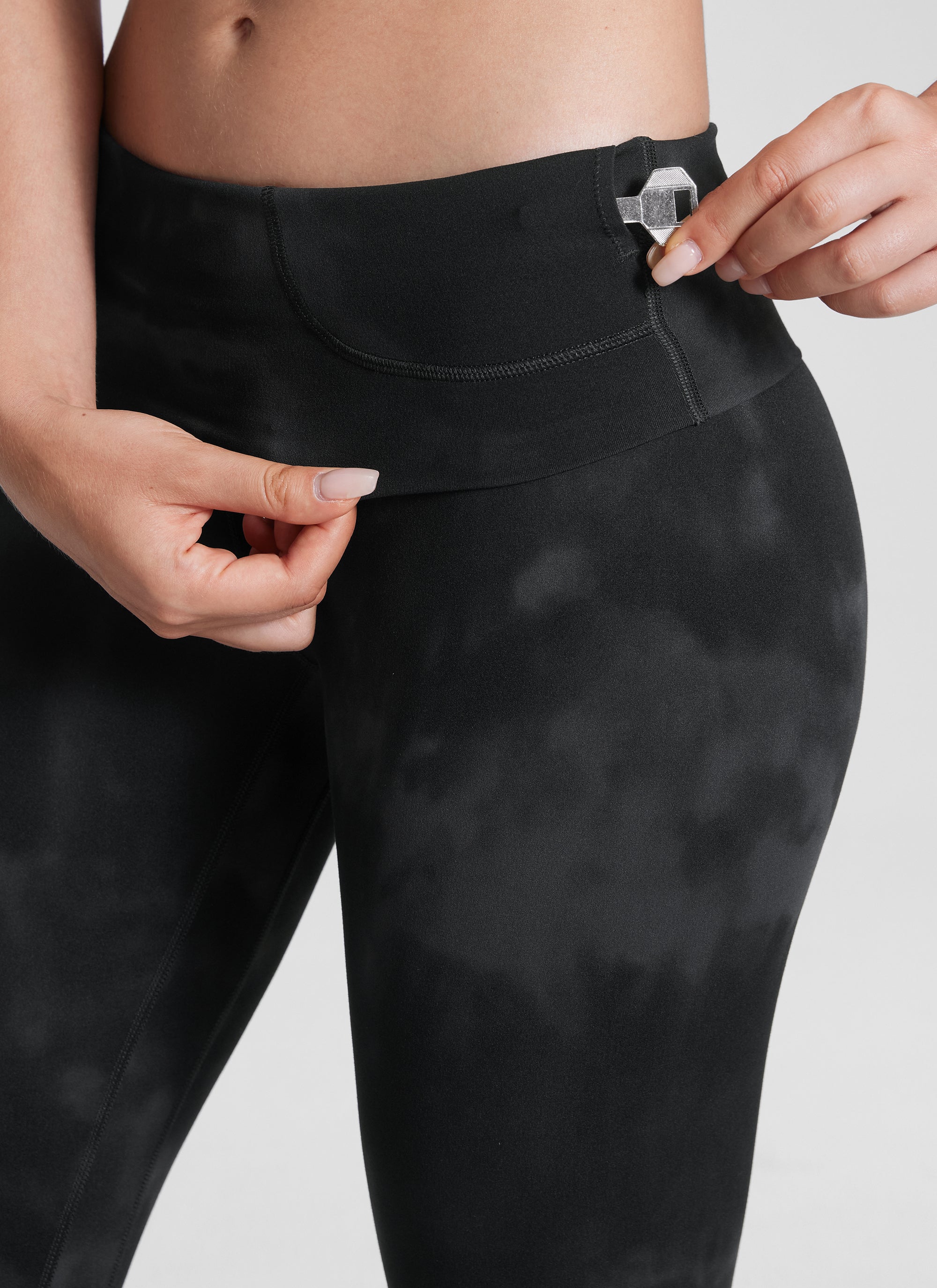 CRZ YOGA Butterluxe Leggings de Tiro Alto de 25 Pulgadas para Mujer Flores De Tinte Negro