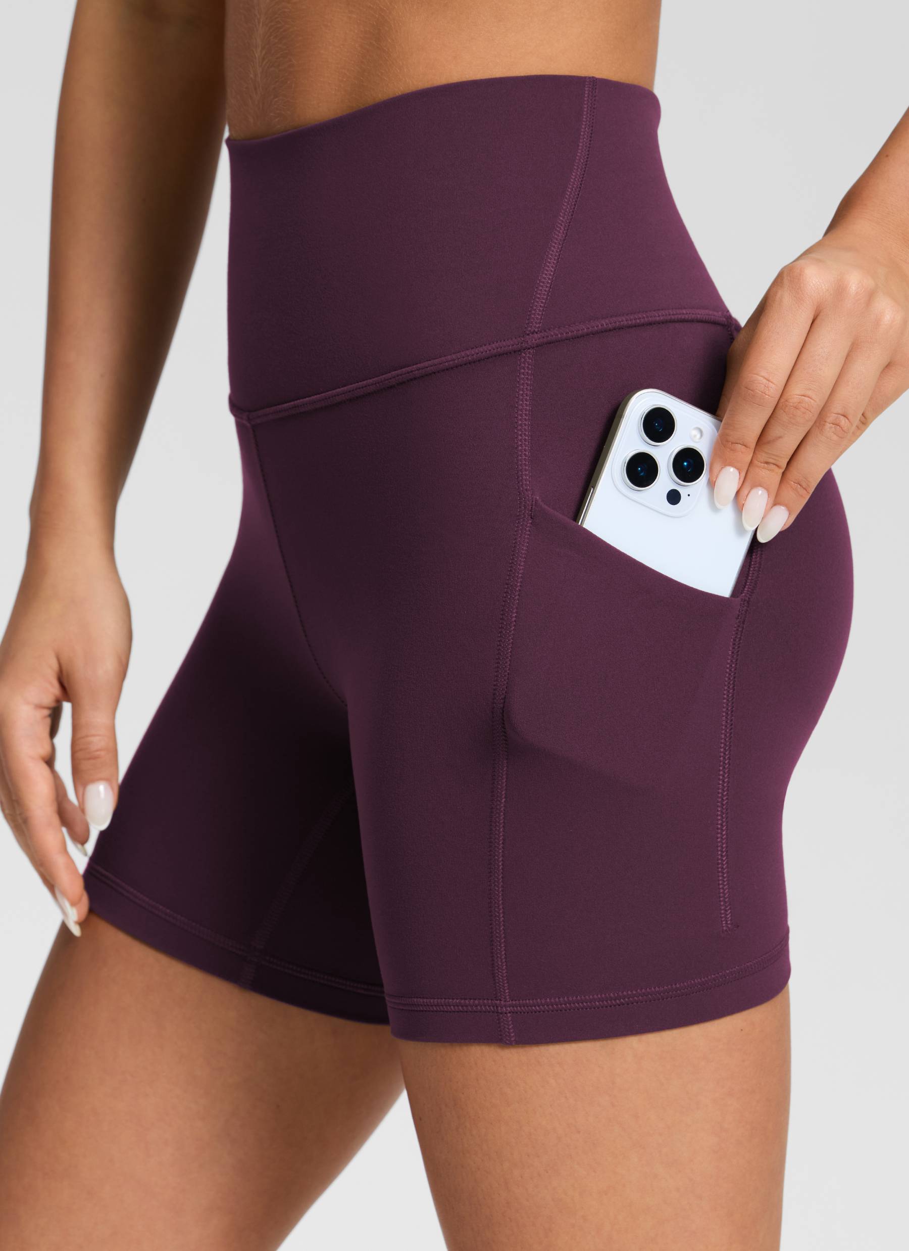 CRZ YOGA Butterluxe Leggings Cortos con Bolsillos de 5 Pulgadas para Mujer Deep Purple