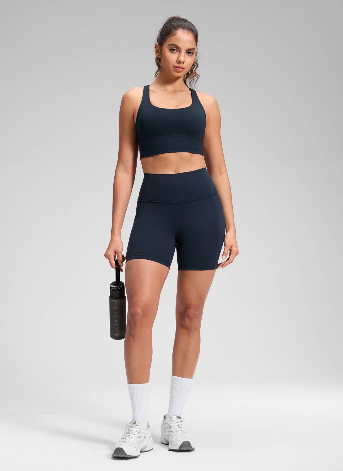 CRZ YOGA Butterluxe Leggings Cortos con Bolsillos de 5 Pulgadas para Mujer True Navy