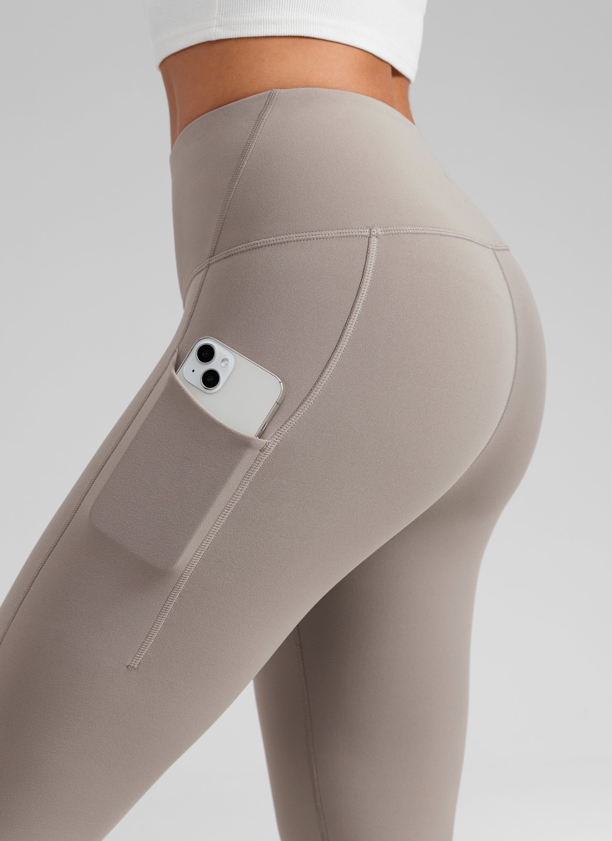 CRZ YOGA Leggings con Bolsillos Water-resistant Fleece Lined 28 pulg. Creamy Latte