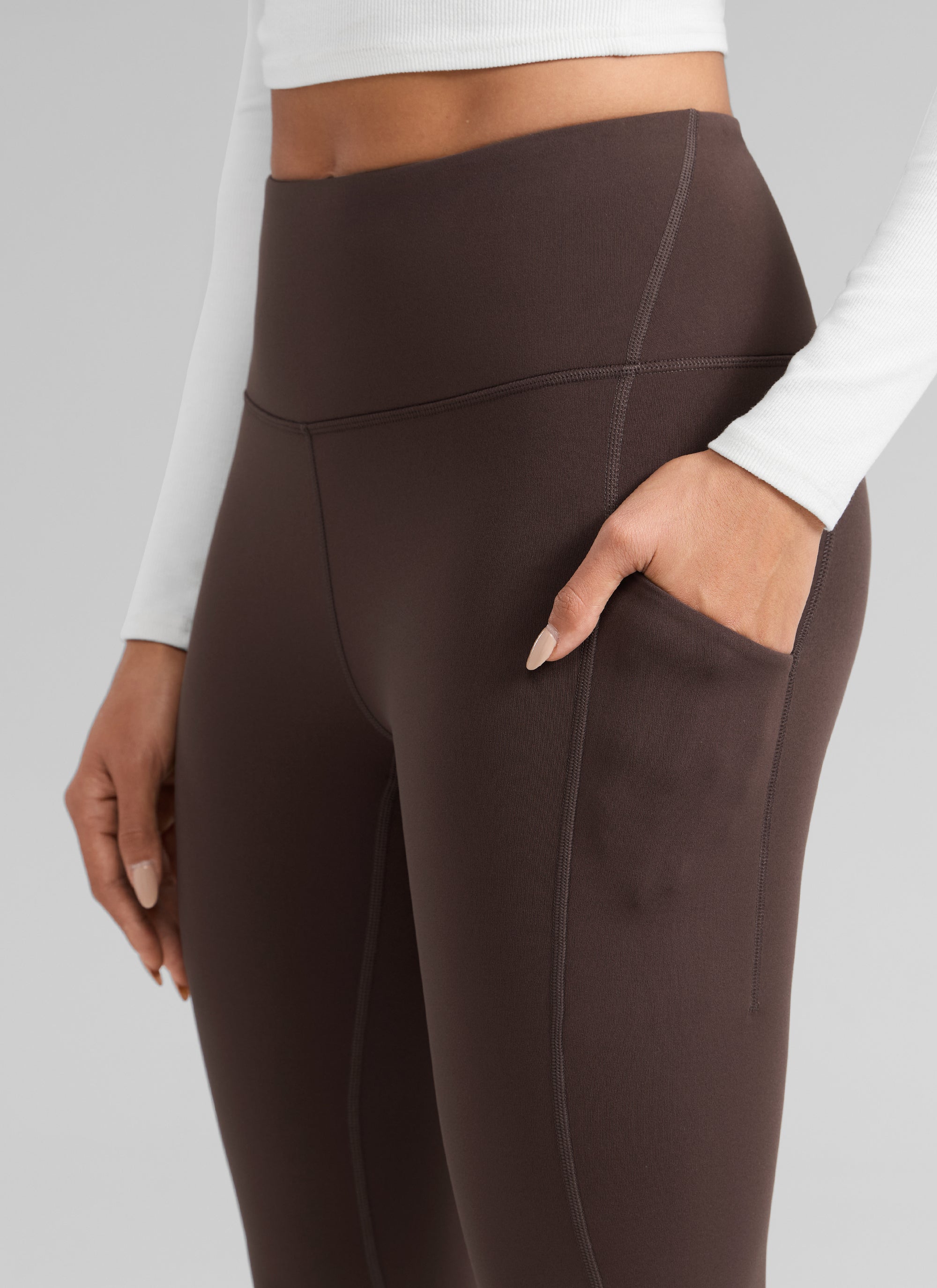 CRZ YOGA Leggings con Bolsillos Water-resistant Fleece Lined 28 pulg. Marrón Fudge Caliente