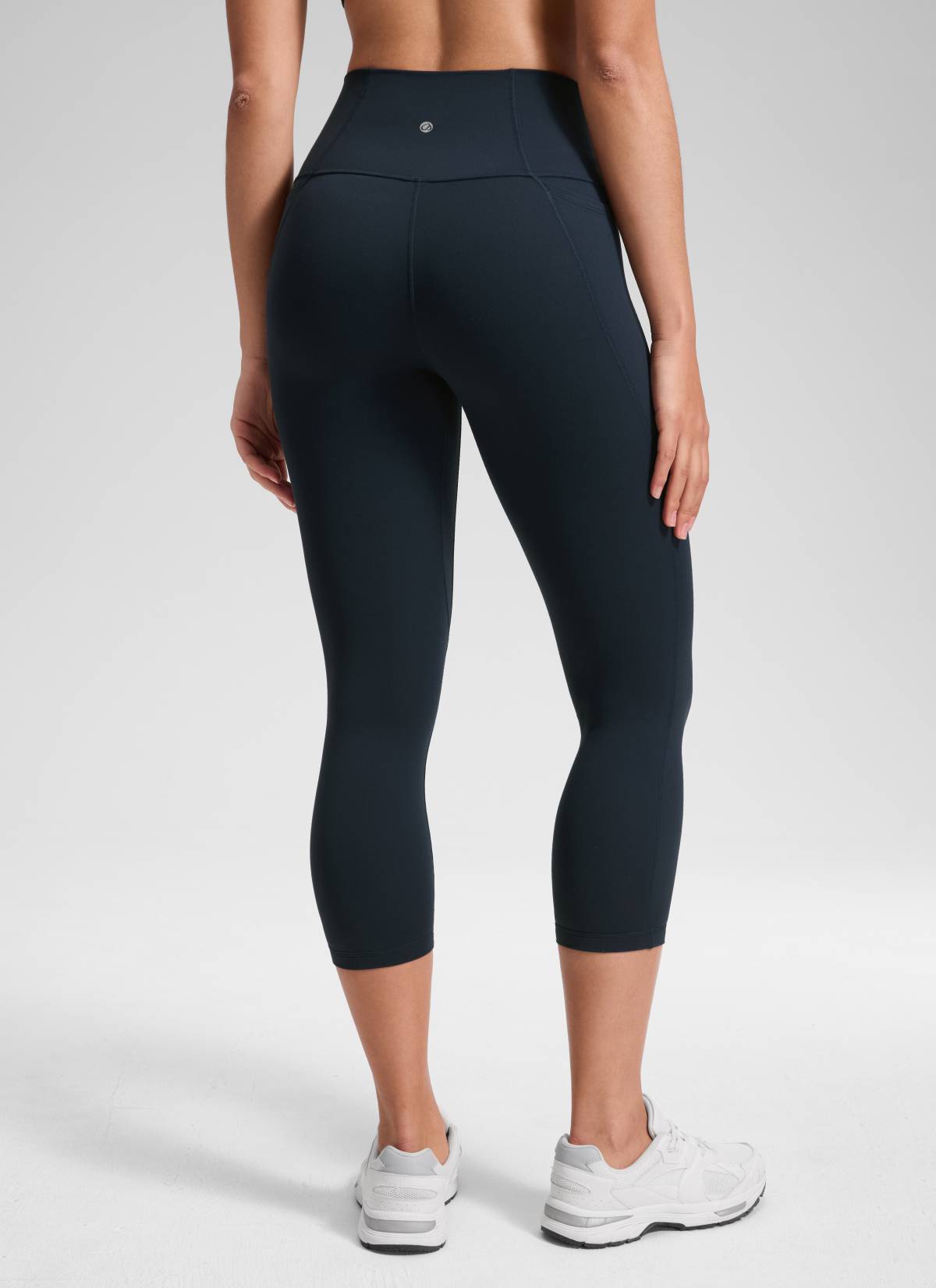 CRZ YOGA Capri de Yoga con Bolsillos de 21 Pulgadas para Mujer True Navy
