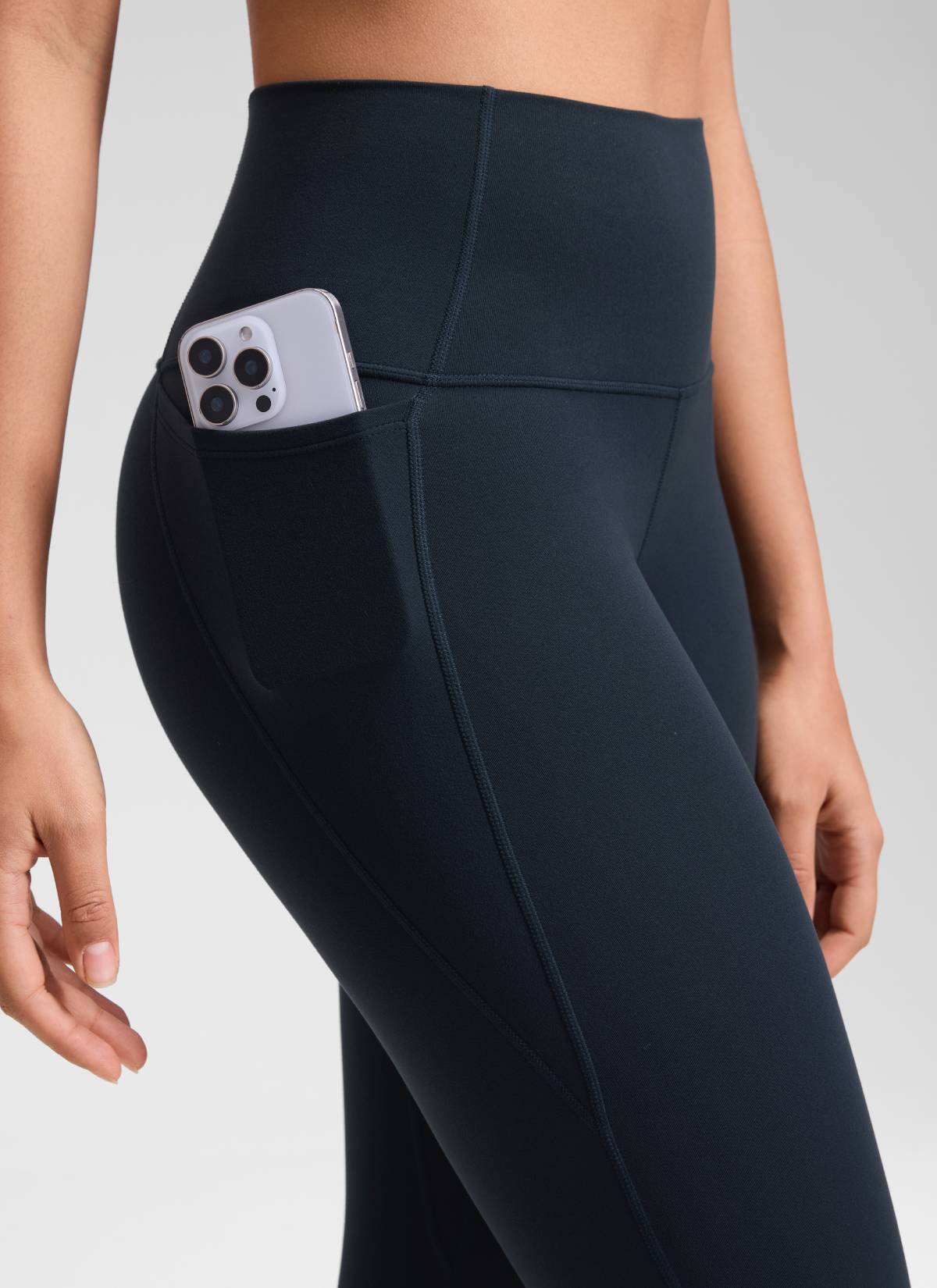 CRZ YOGA Capri de Yoga con Bolsillos de 21 Pulgadas para Mujer True Navy