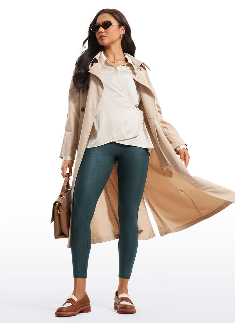 CRZ YOGA Leggings de piel sintética sin costuras delanteras para mujer Bosque Verde Oscuro