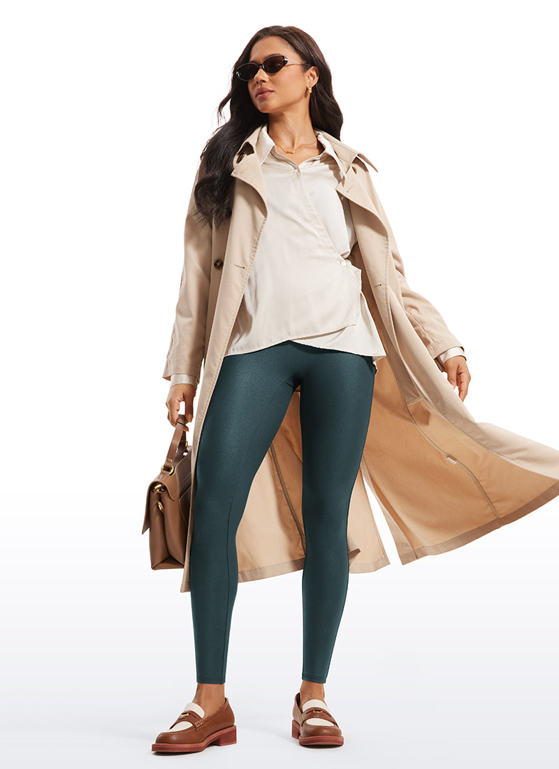 CRZ YOGA Leggings de piel sintética sin costuras delanteras para mujer Bosque Verde Oscuro