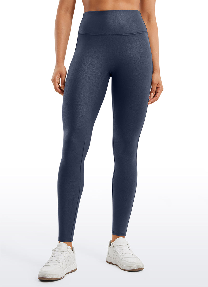 CRZ YOGA Leggings de piel sintética sin costuras delanteras para mujer Papel de Aluminio Azul Marino