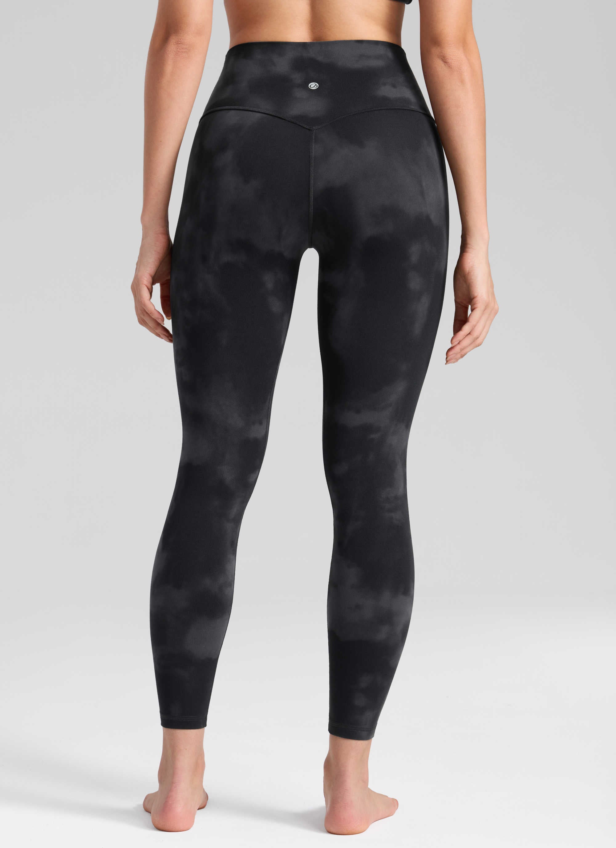 CRZ YOGA Butterlift Leggings de Yoga de 25 Pulgadas para Mujer Flores De Tinte Negro