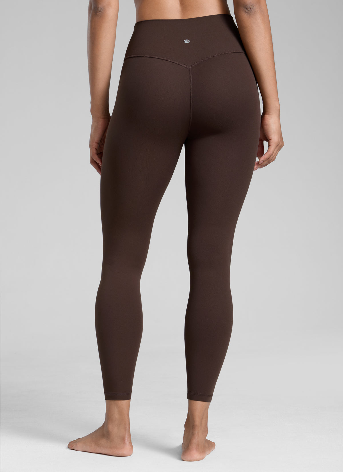 CRZ YOGA Butterlift Leggings de Yoga de 25 Pulgadas para Mujer Marrón Fudge Caliente @model_info:Barbara